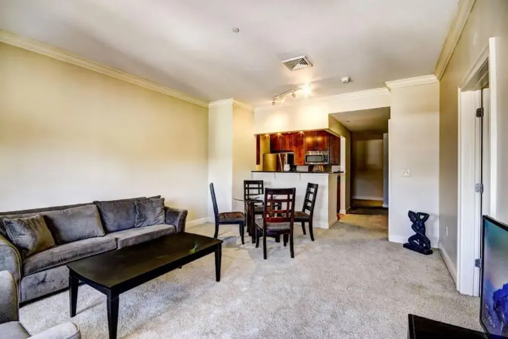 Chase at 39 West Lexington