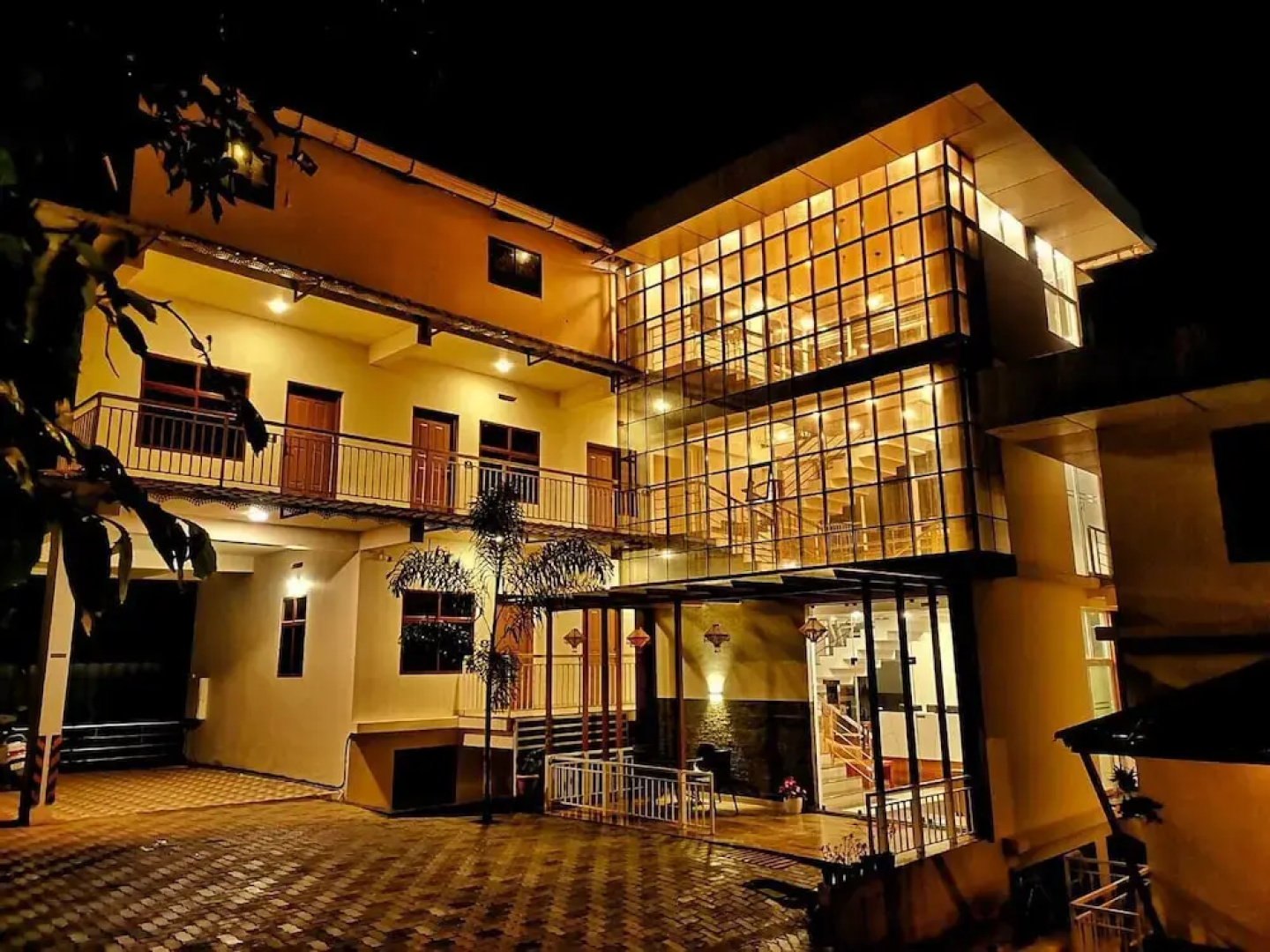 Mizzle Resort
