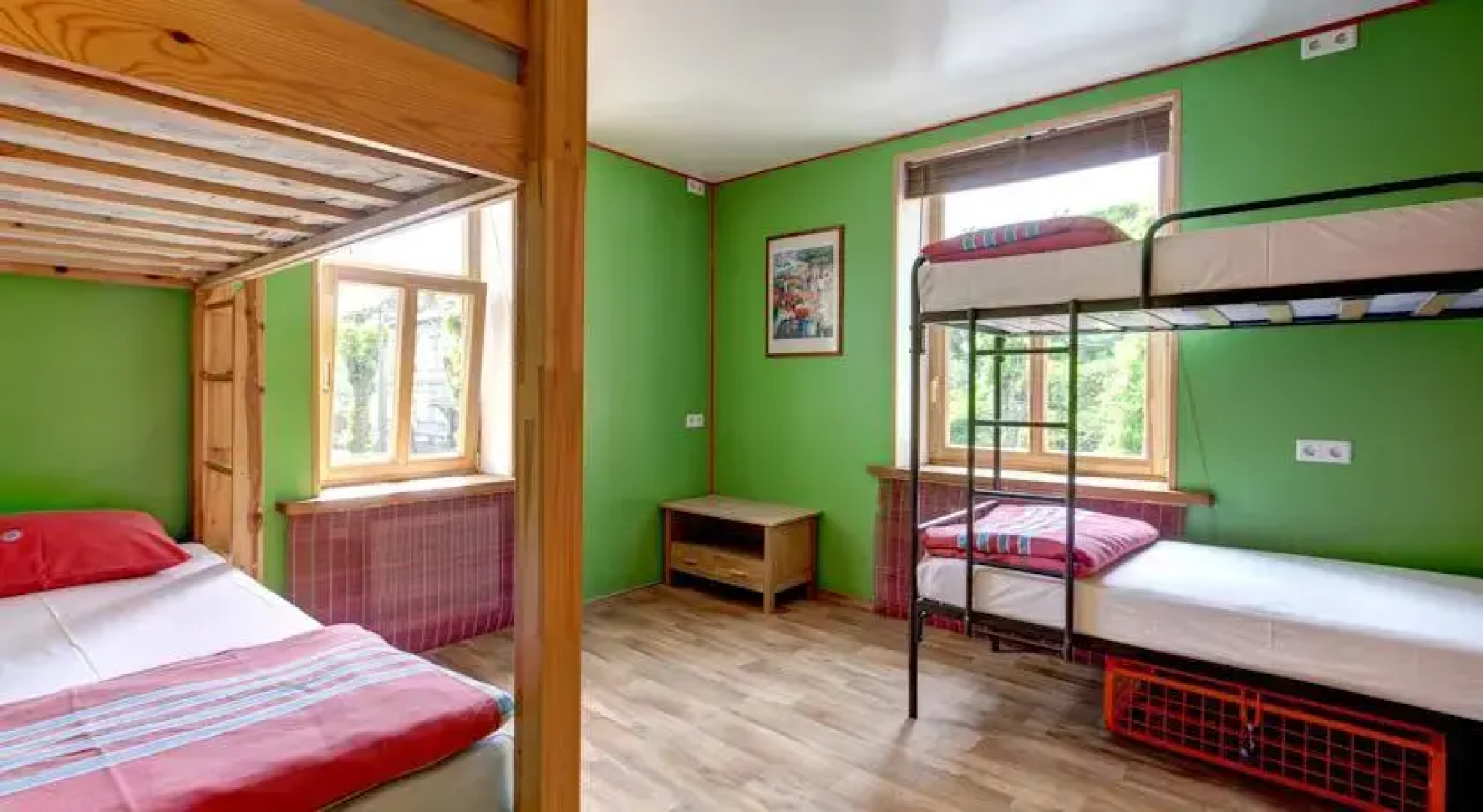 Travellers Beach Hostel