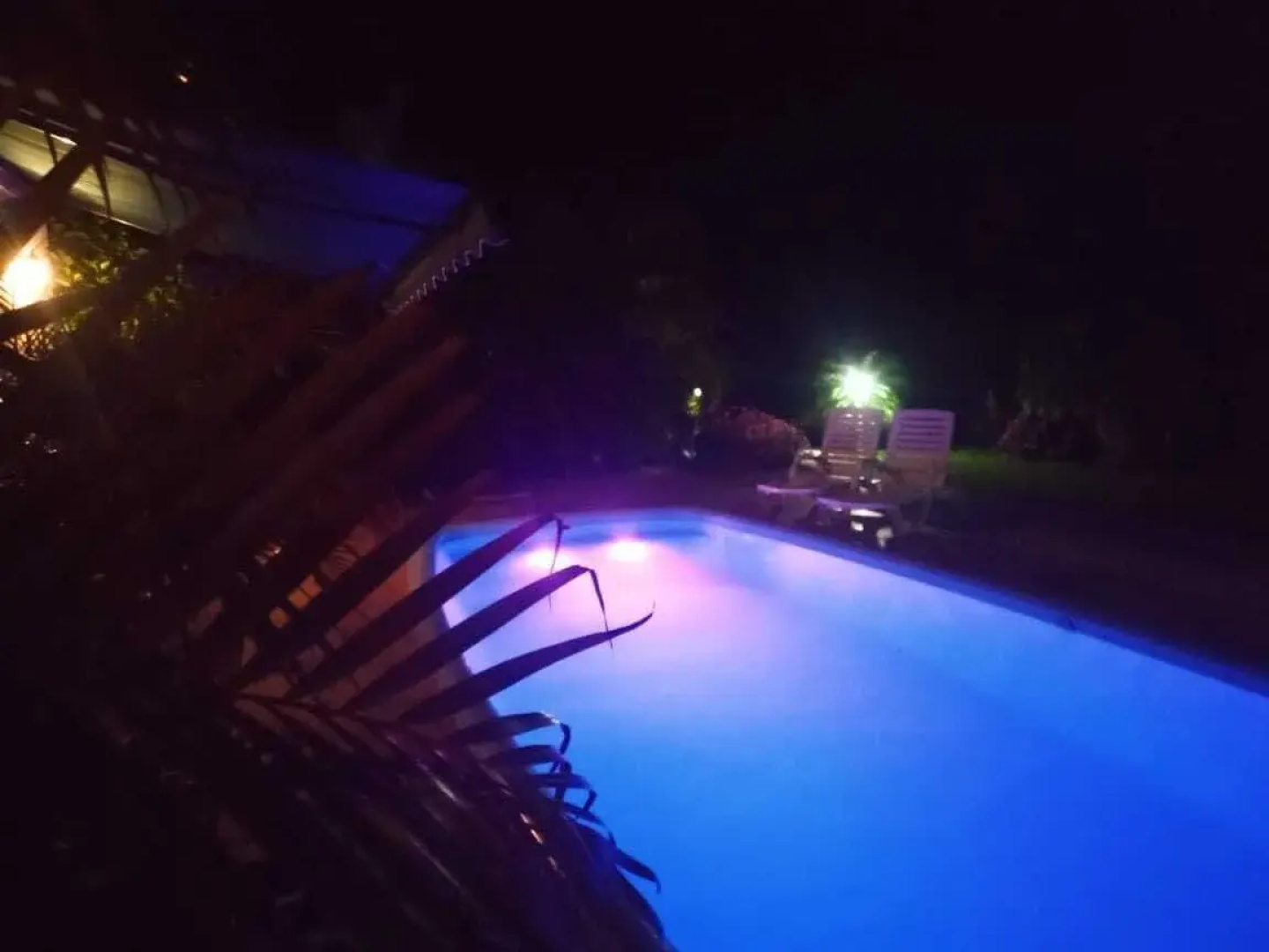 Lake Gardens Arenal Villas
