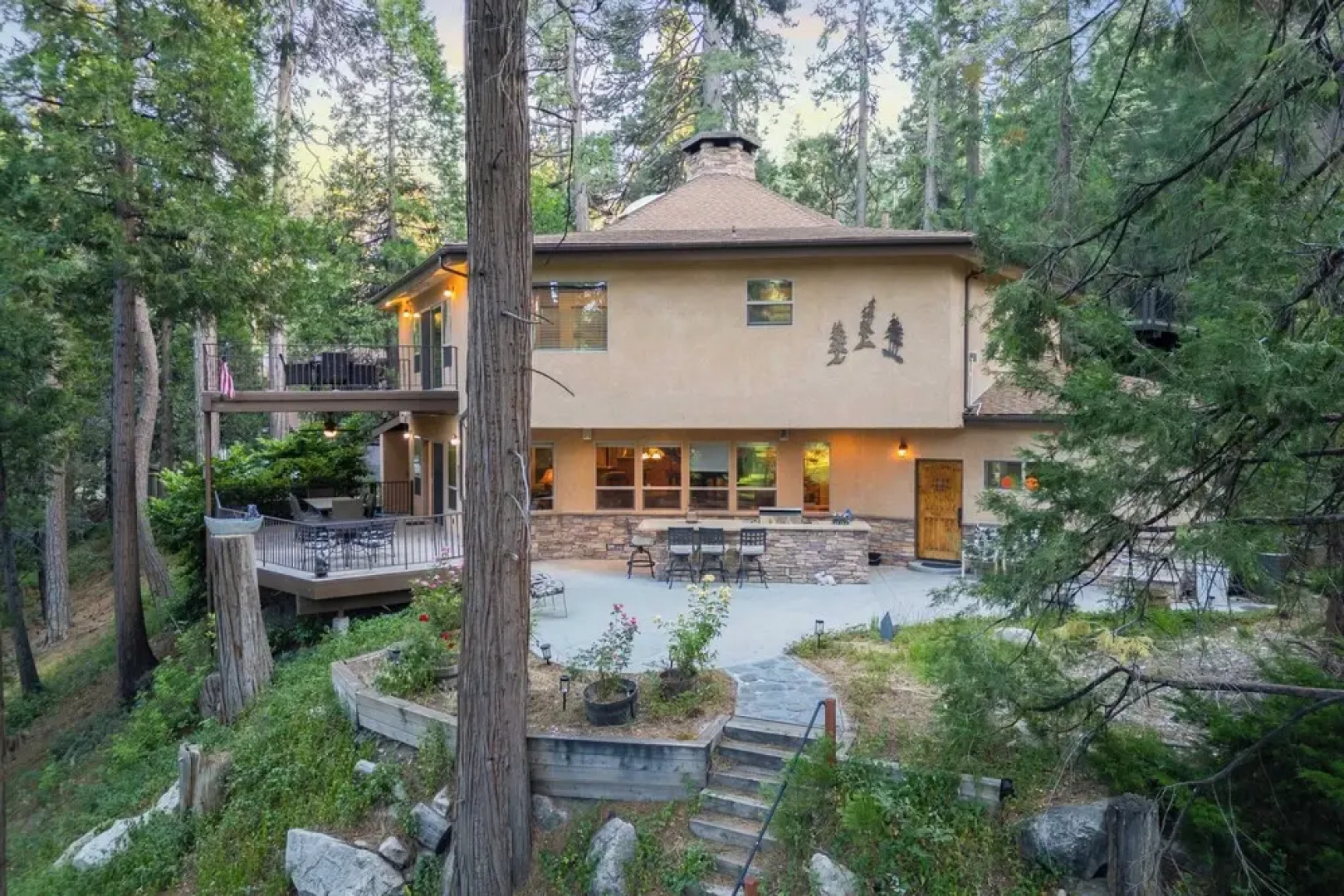 The Fairway Hideaway by Avantstay Game Room, Outdoor Dining & Near Lake Arrowhead