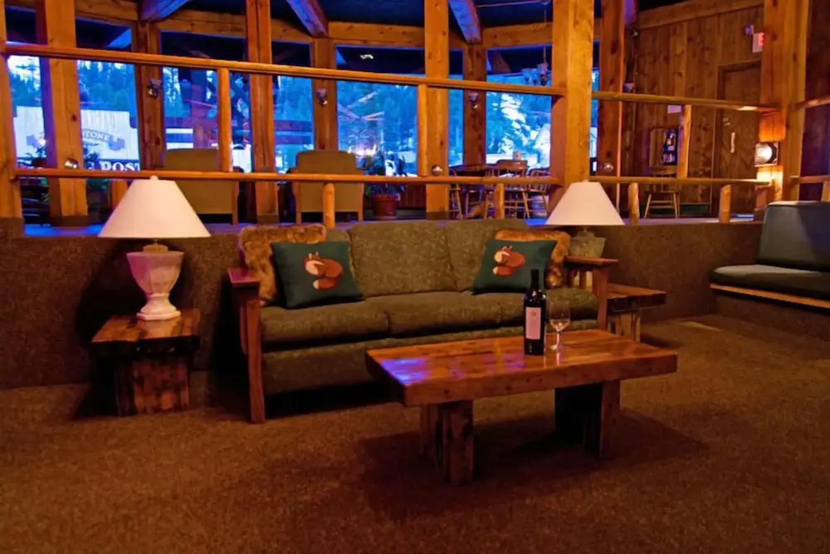 Soda Butte Lodge
