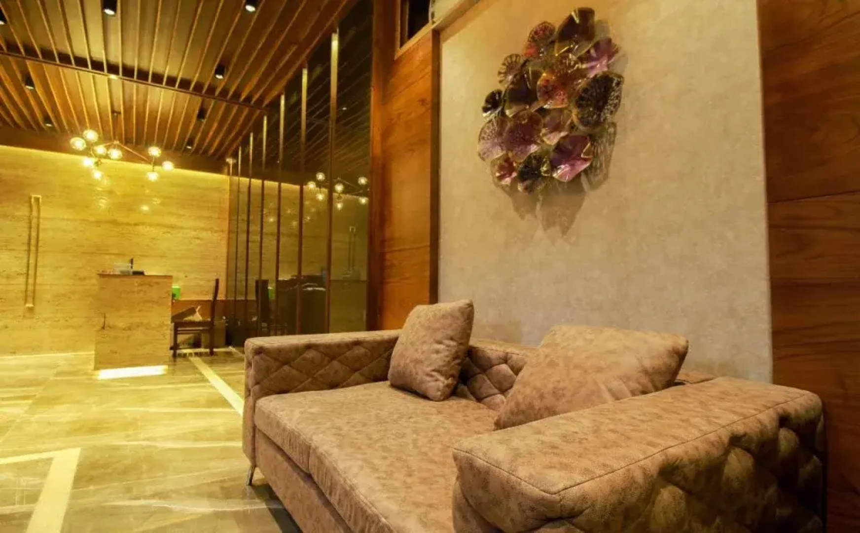 Varcity Bay By OYO Rooms