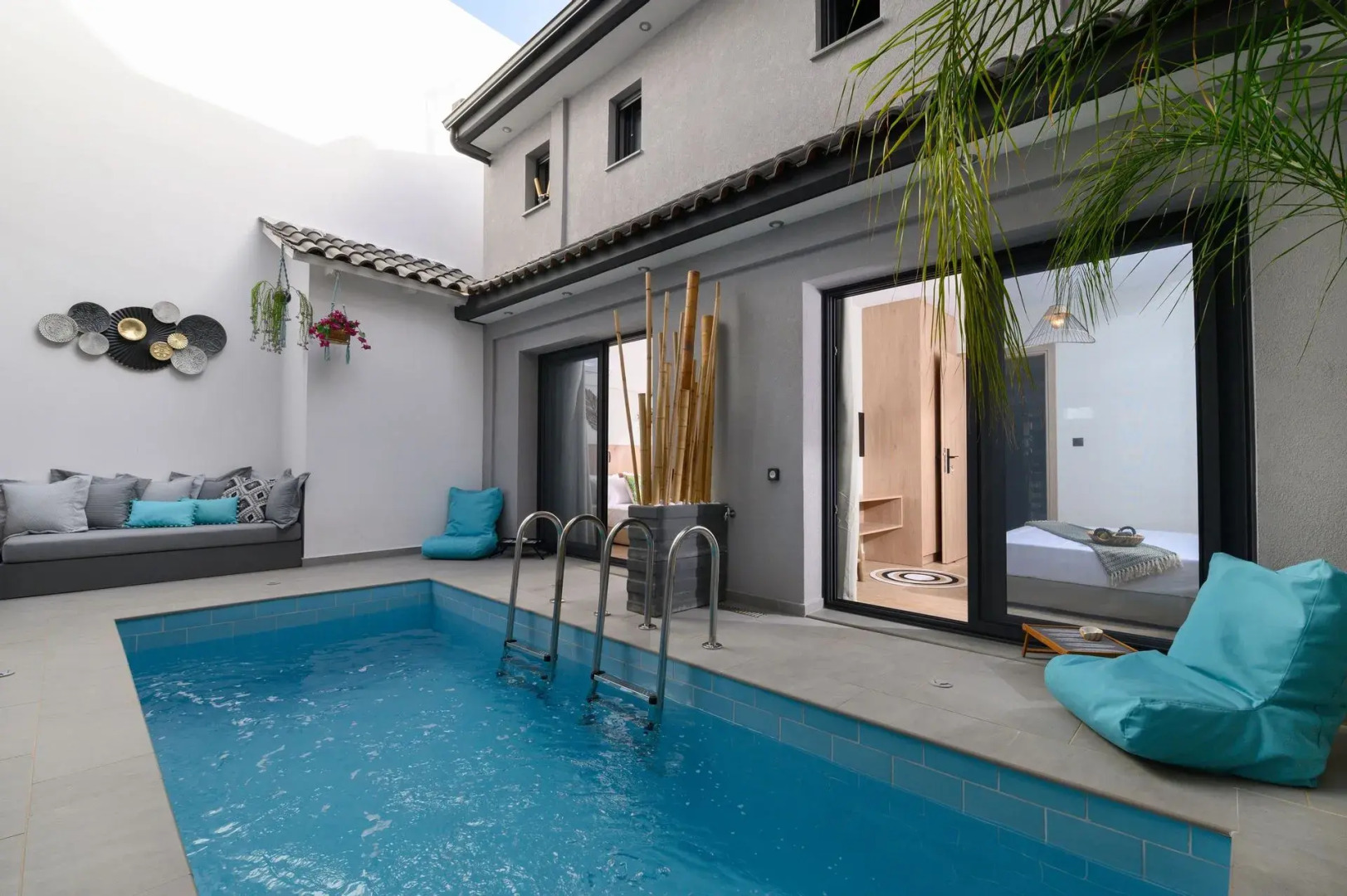 Versa Villas