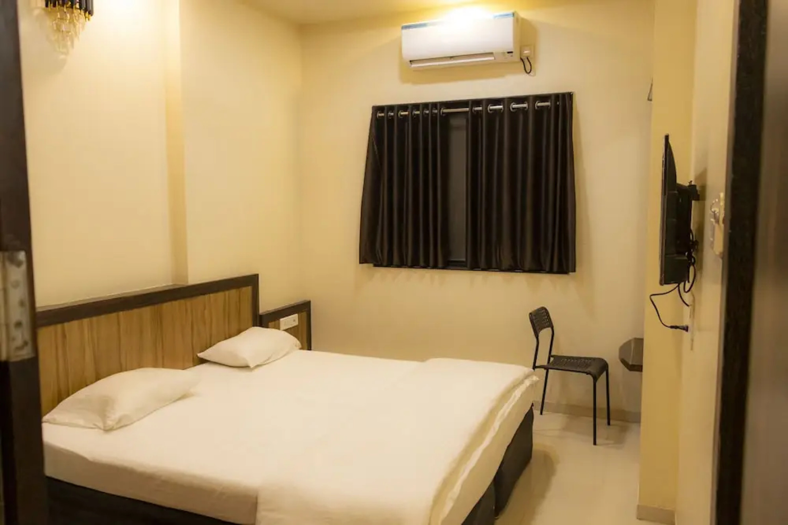 Shree Datta Hotel