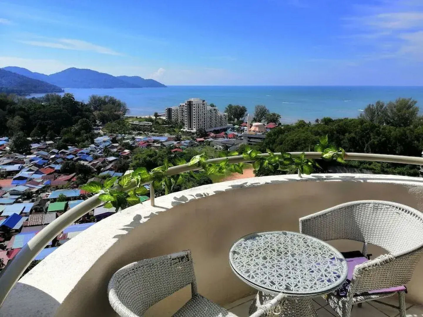 Eden Seaview Vacation Home