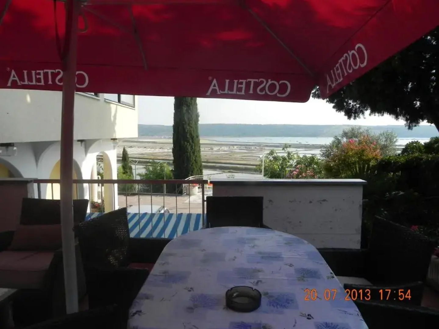 Rooms and Apartments Roza