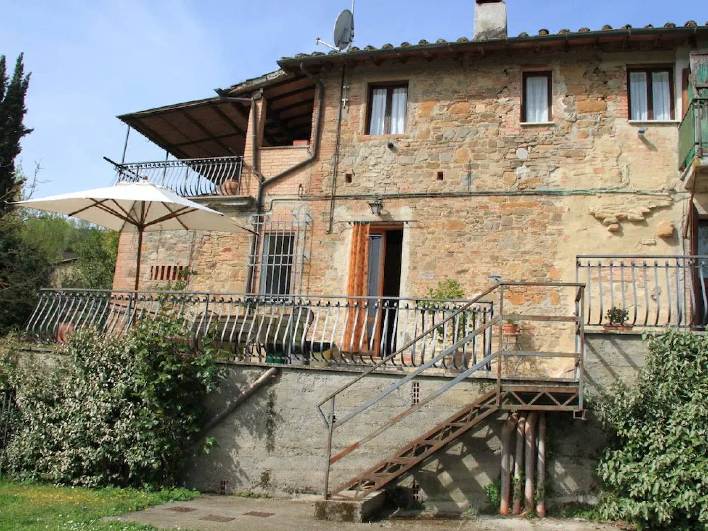 Belvilla by OYO Vintage Holiday Home in Montaione