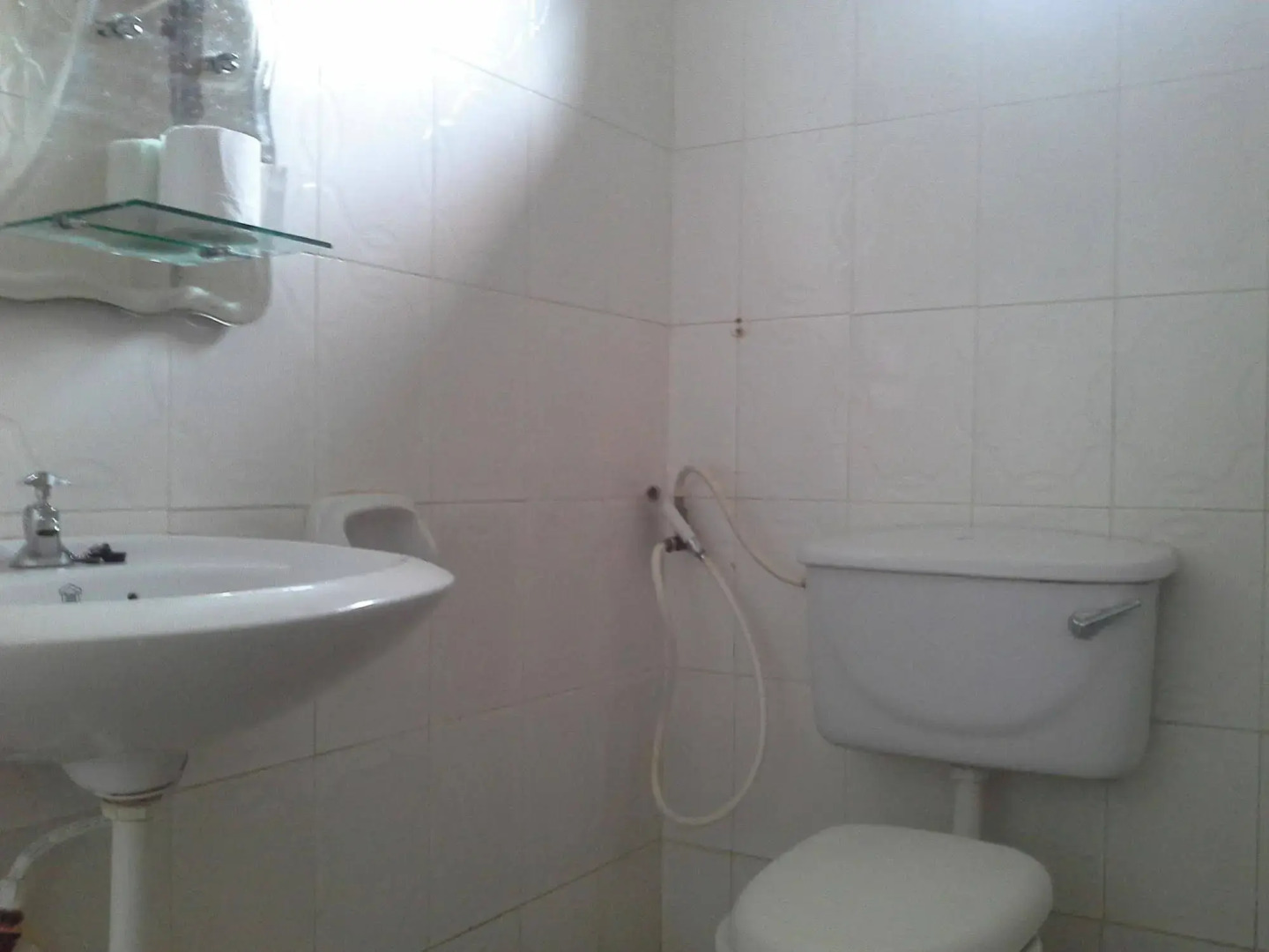 Fine Travellers Hotel