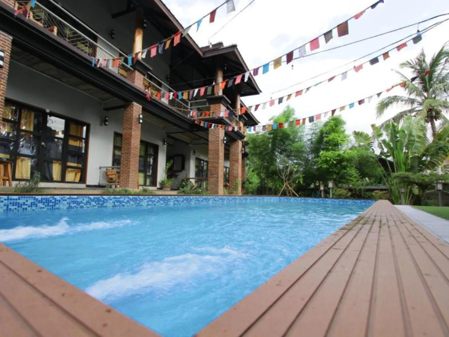 Above the Sea Guesthouse