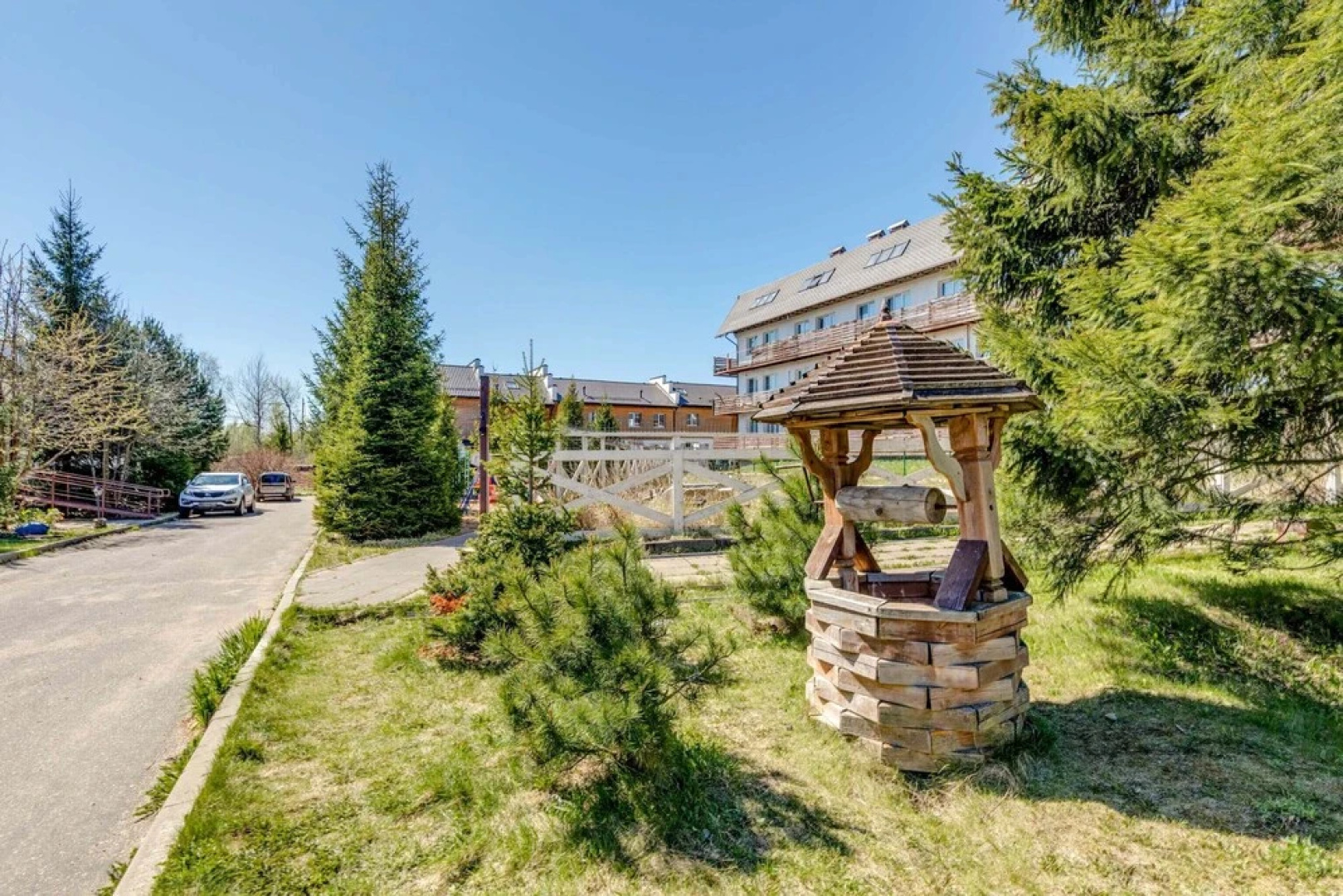 Simply Comfort, Modern Townhome, Sauna