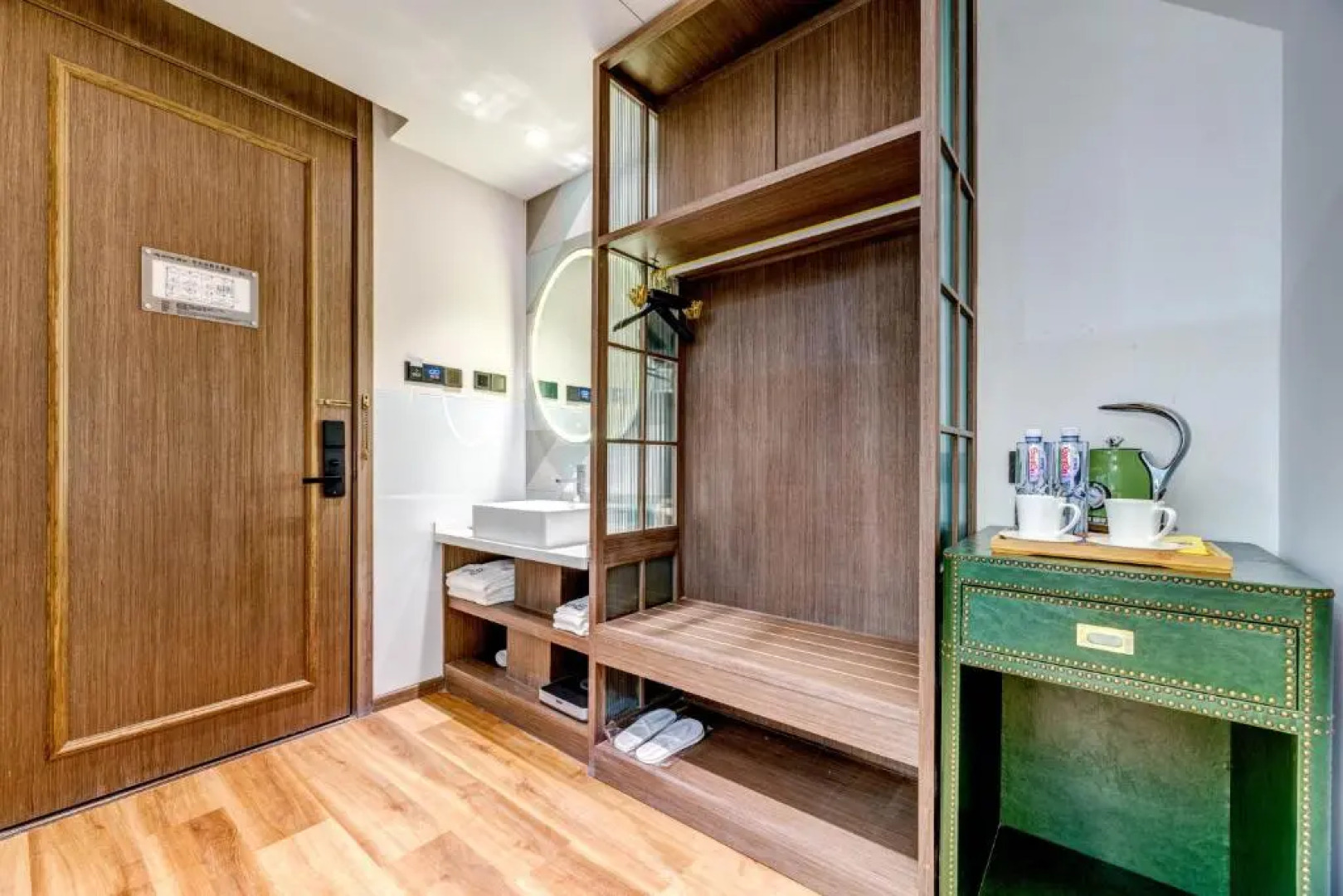 Happy Dragon City Culture Hotel(Tianjin Gulou & Dayuecheng)