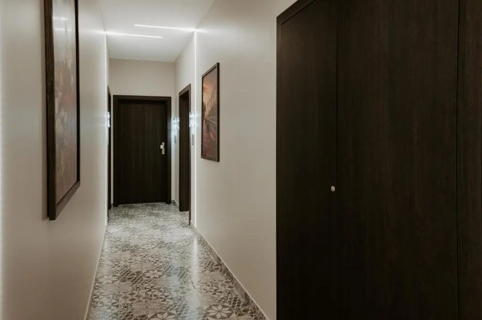 Apartamenty i Pokoje InforesPark