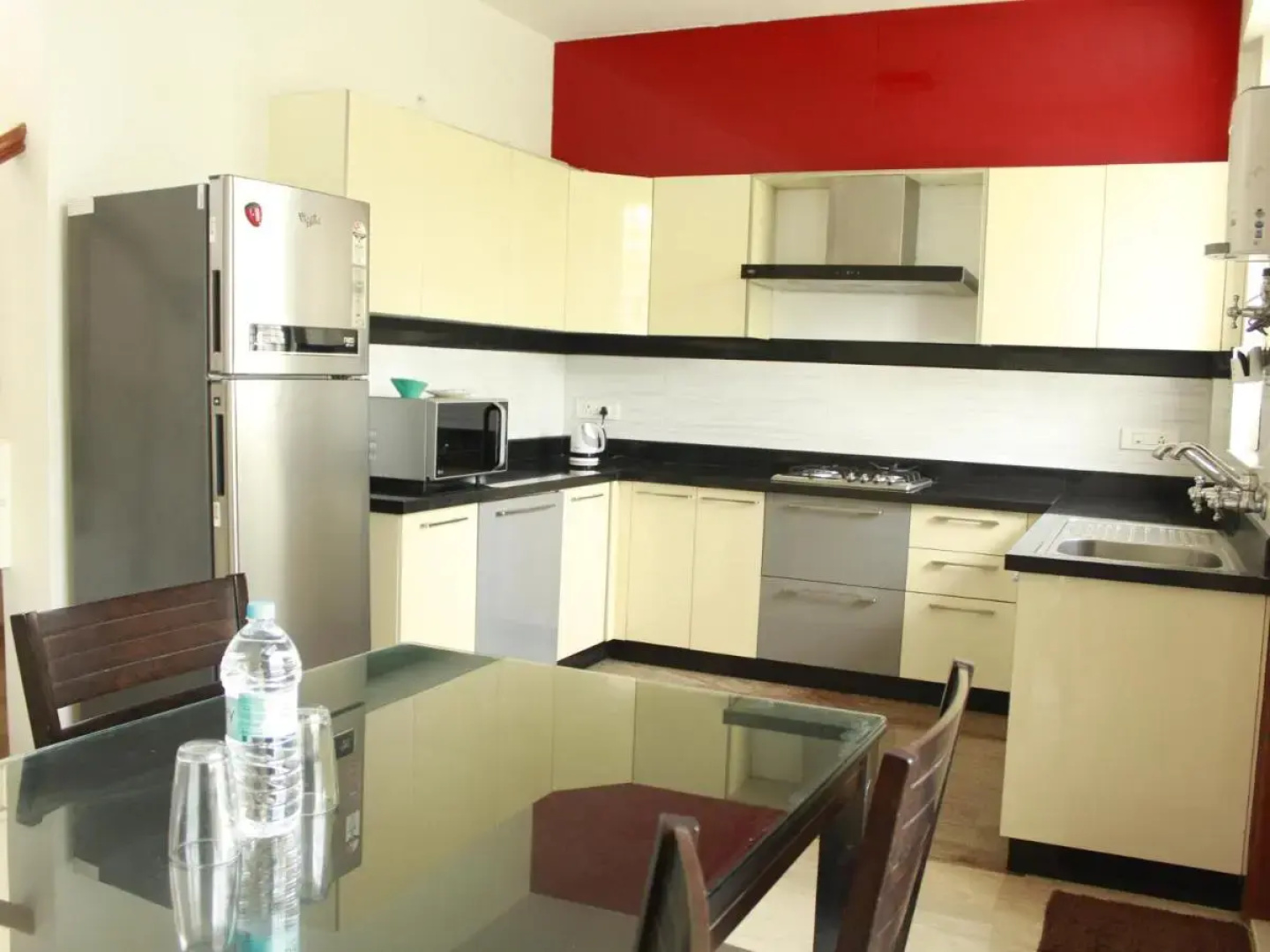 Ixora Suites