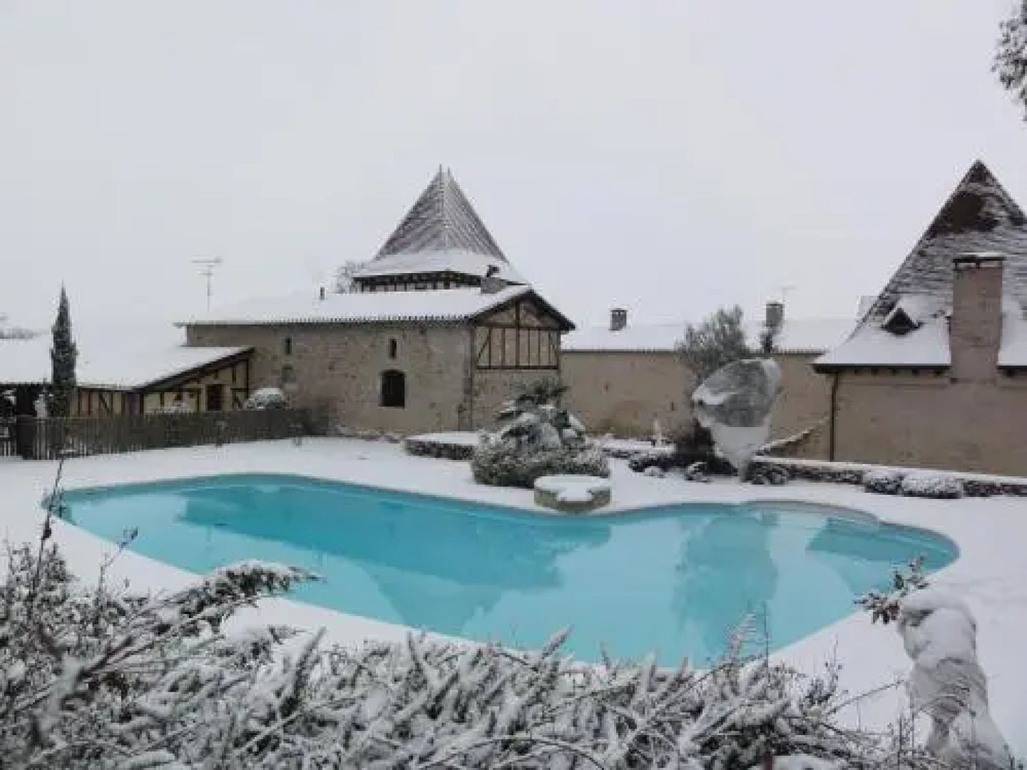 Chambres dHôtes de Charme du Château de Missandre