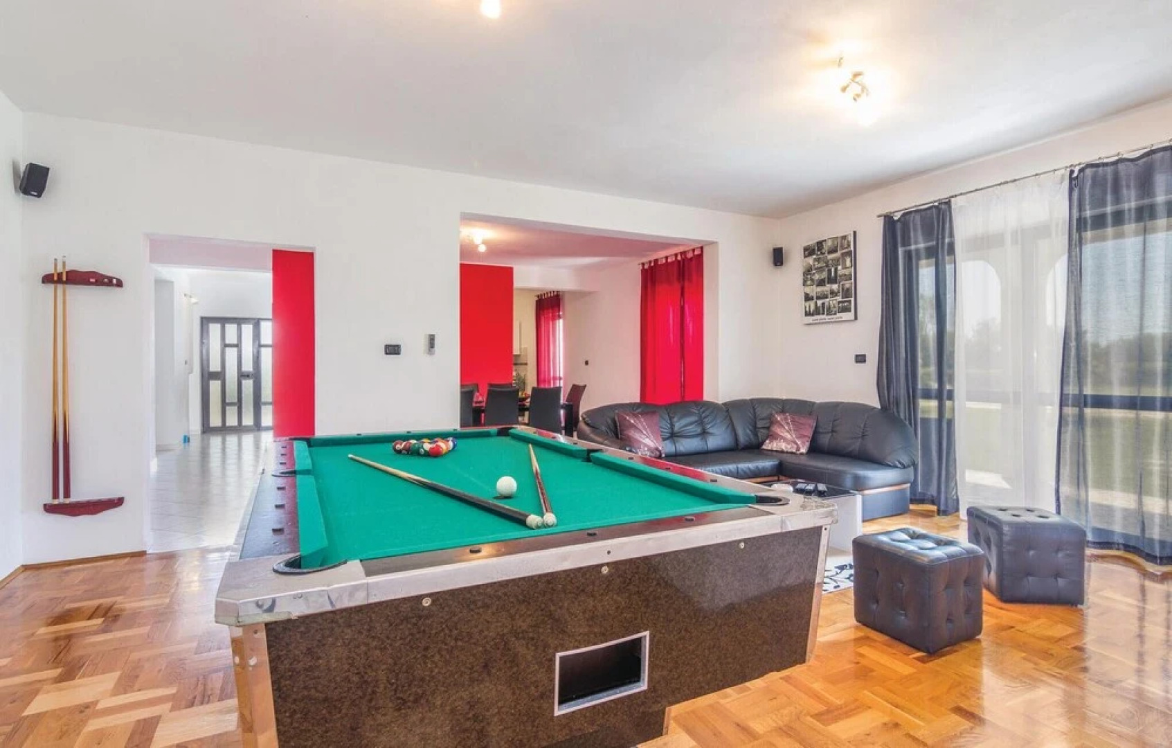 Awesome Home in Sumber With Sauna, Wifi and 7 Bedrooms