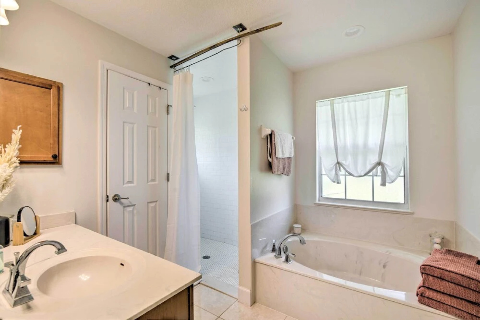 Private Pool & Grill: Peaceful Home in Dunnellon