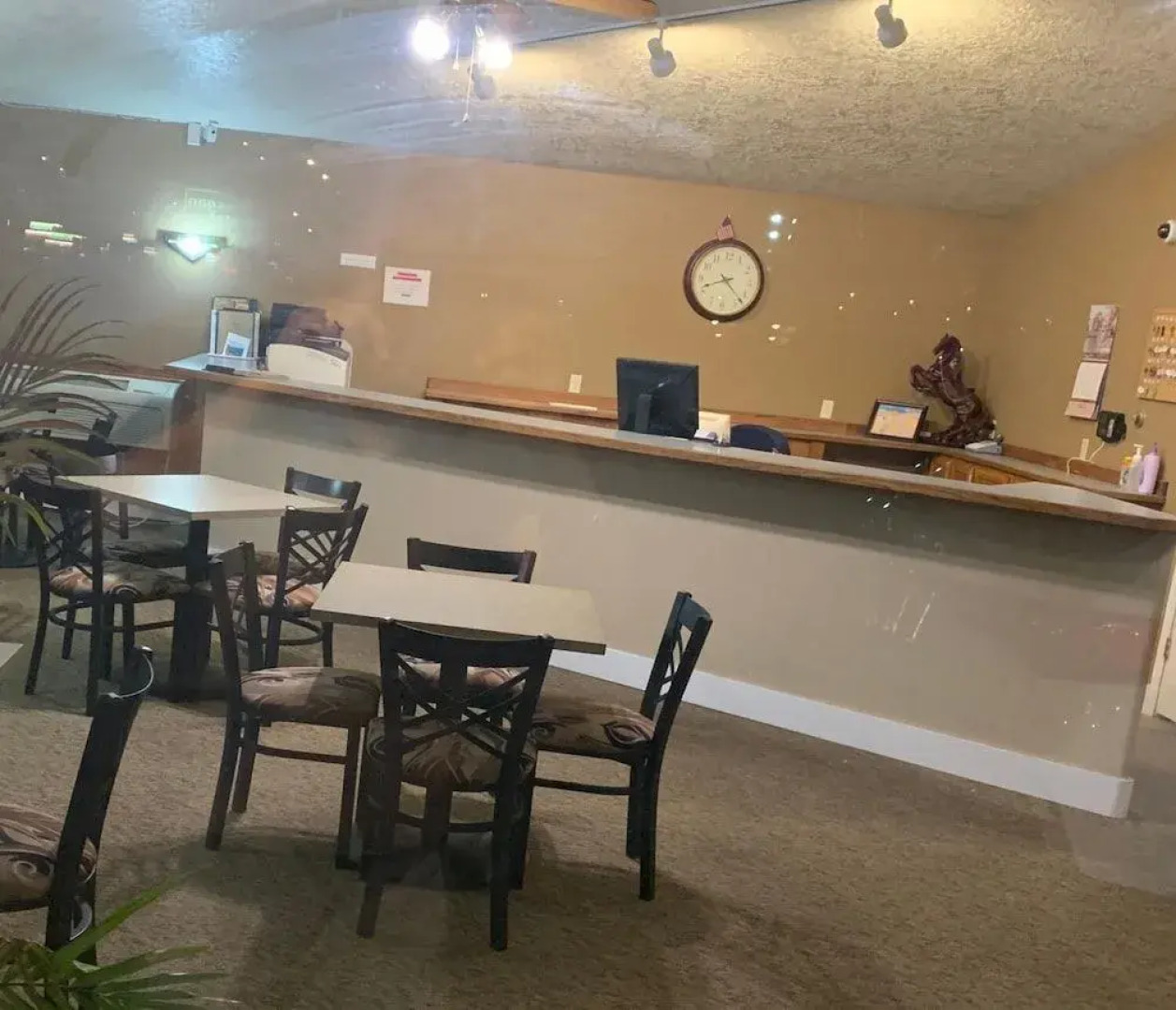 Morgan Inn And Suites