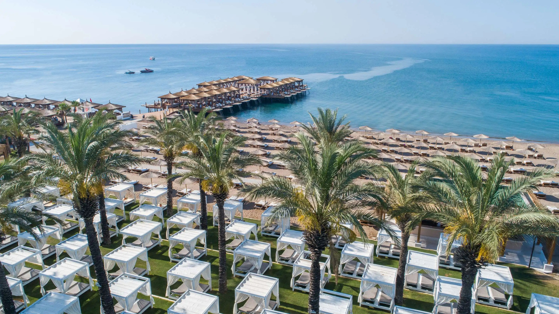 Курортный отель Titanic Deluxe Lara