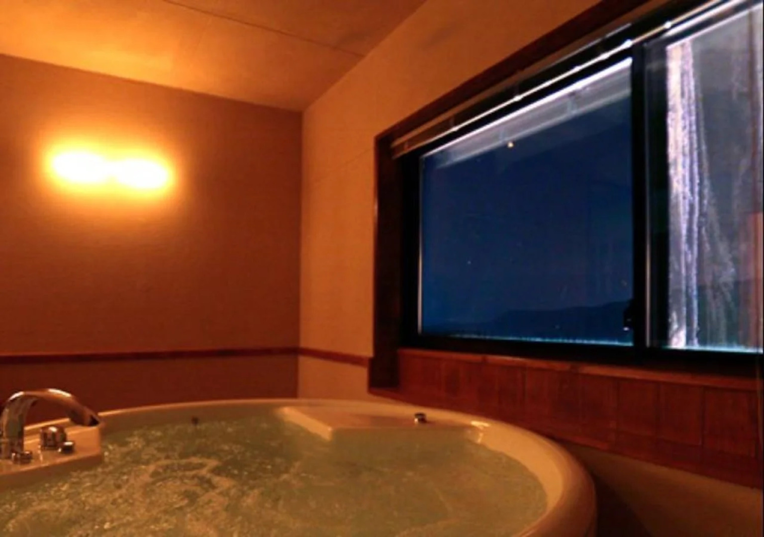 Natural Resort Niseko Weiss Hotel