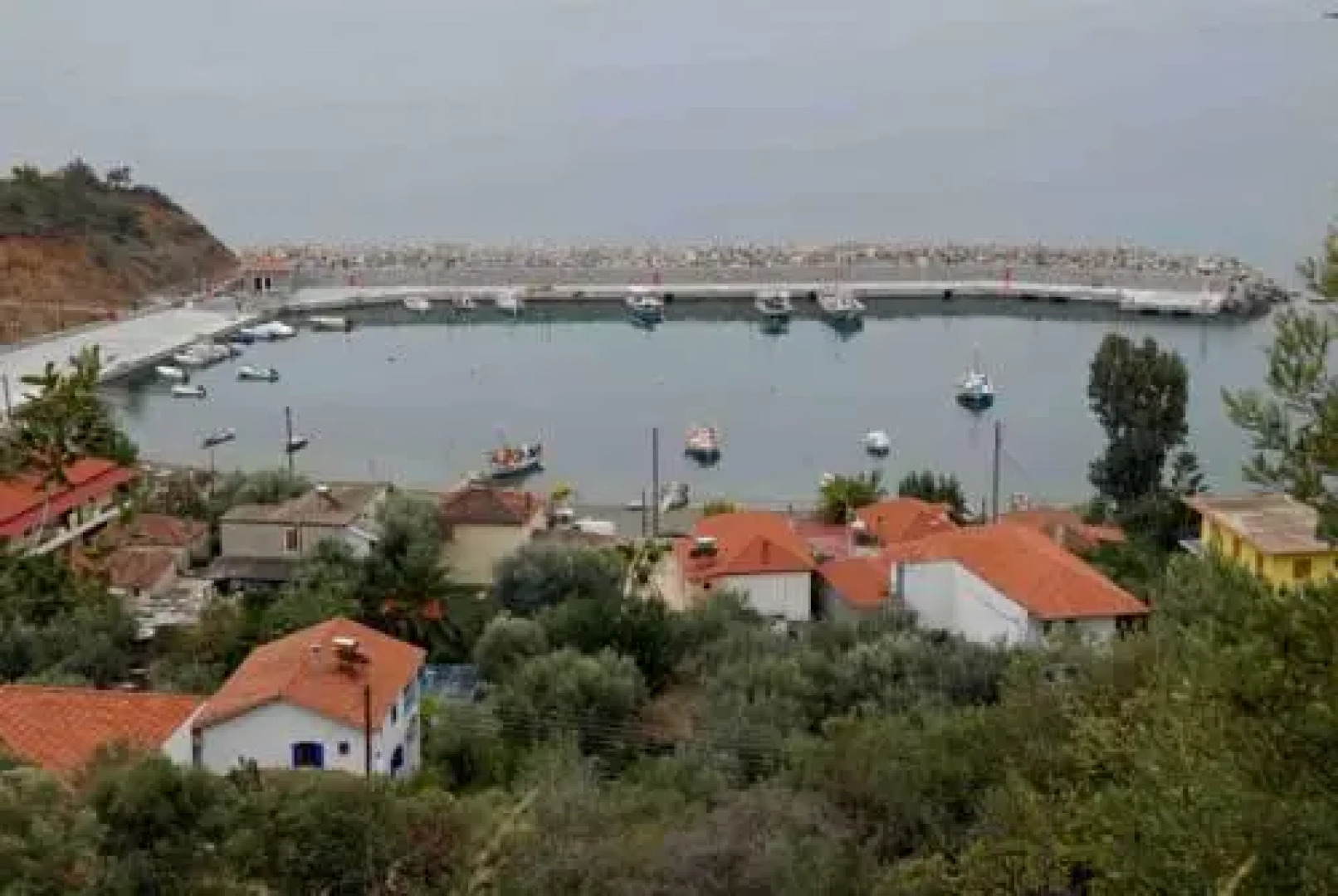 Stathopoulos Apartments