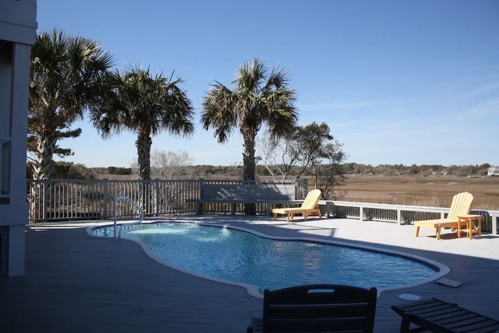 Beach Crew 4 Bedroom Home by RedAwning