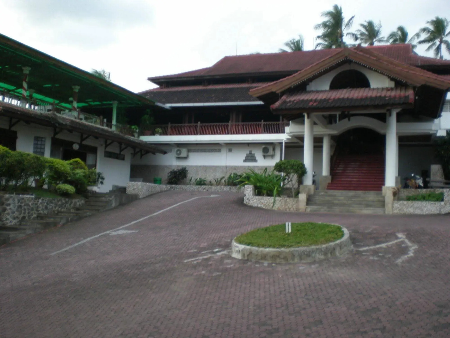 Bukit Senggigi Hotel