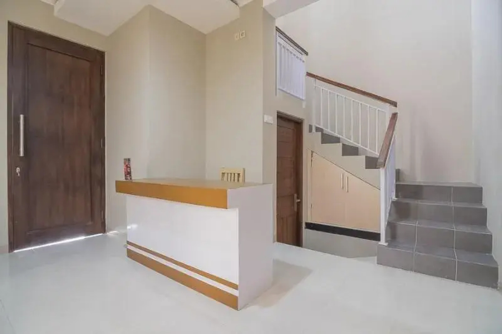 RedDoorz near Ambarukmo Yogyakarta