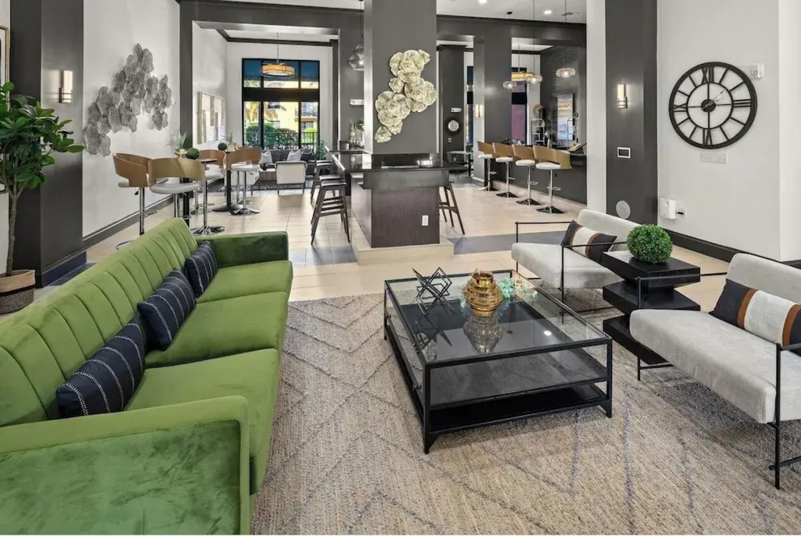 Landing Miramar Apartments