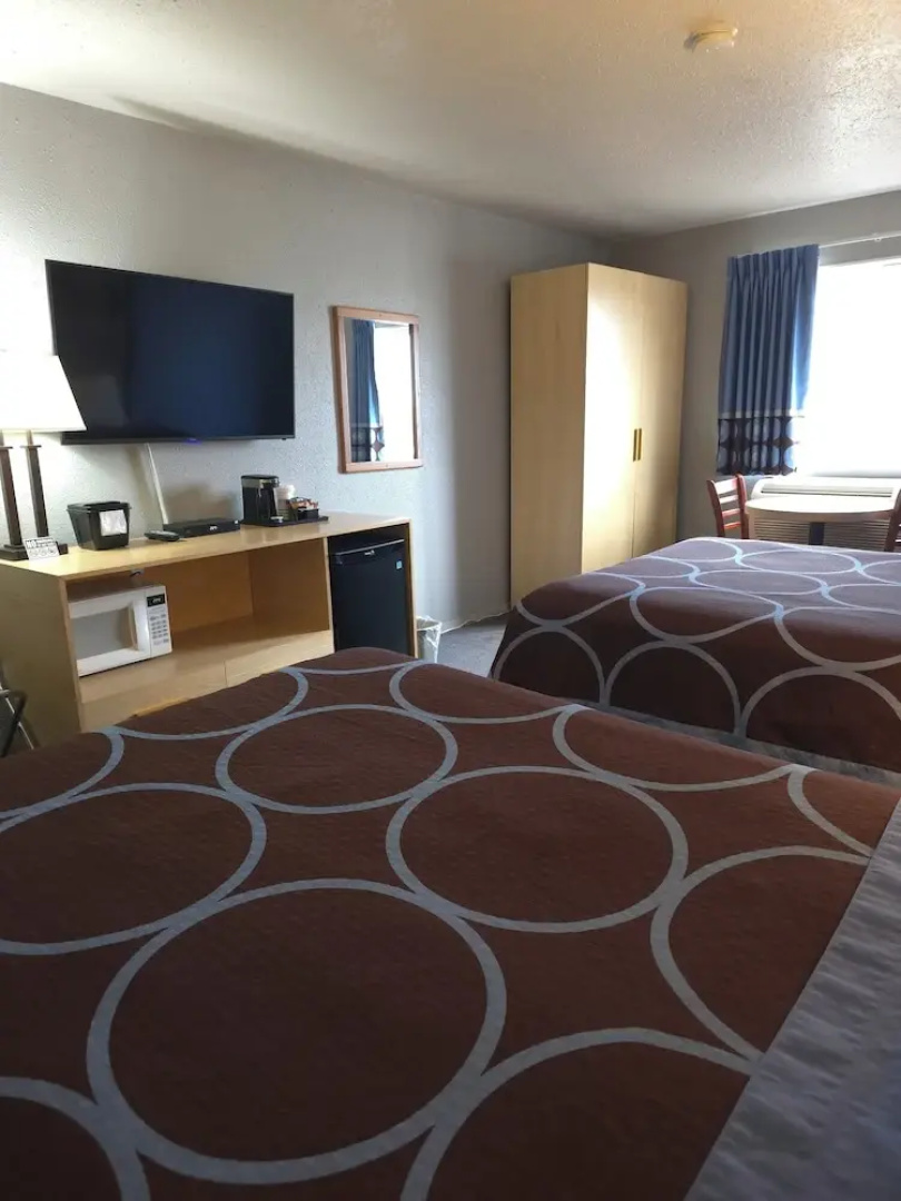 Super 8 Swift Current