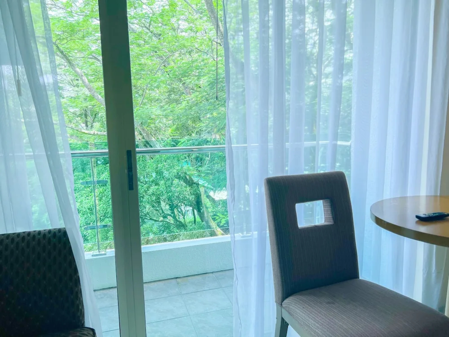 One Tagaytay Place Private Residences