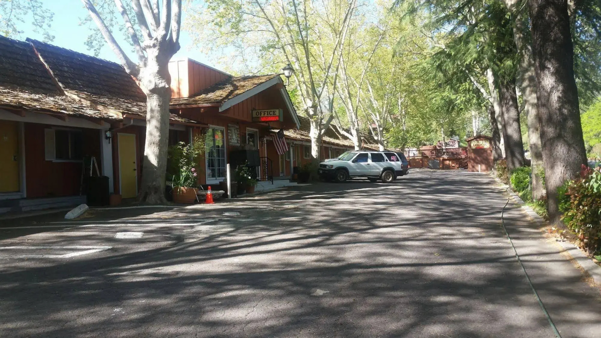 Sonora Gold Lodge