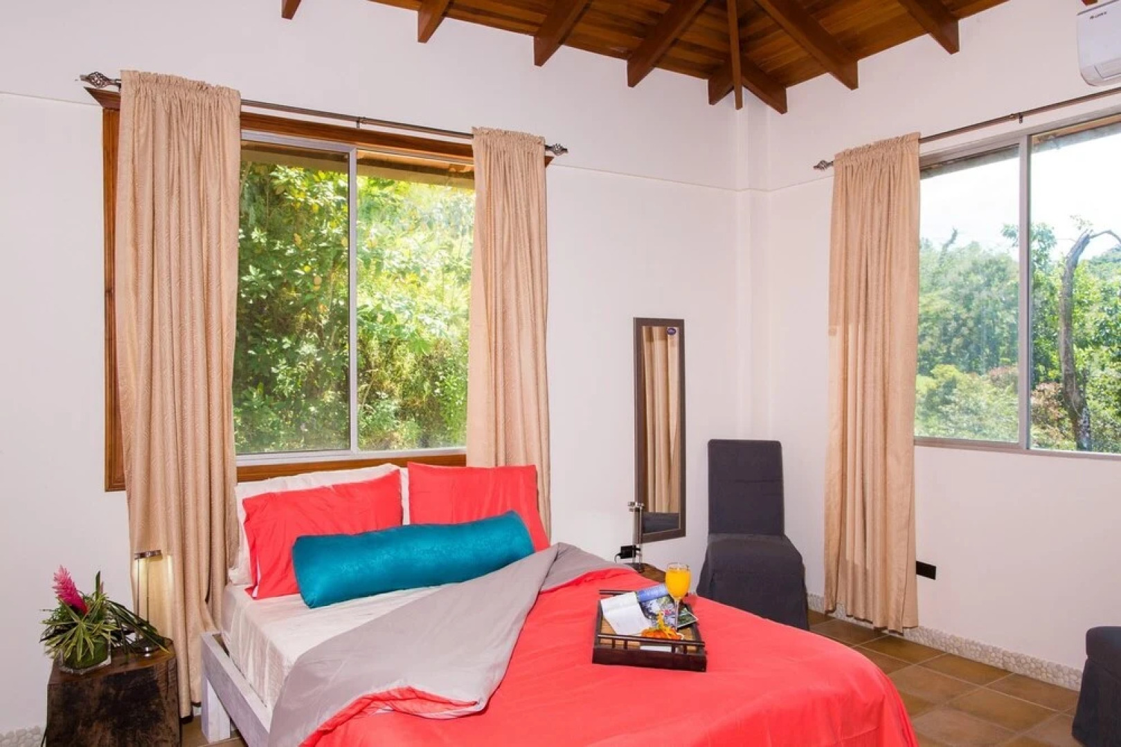 Exclusive 5BR Tanager Ocean View Villa w Private Pool Jungle Views