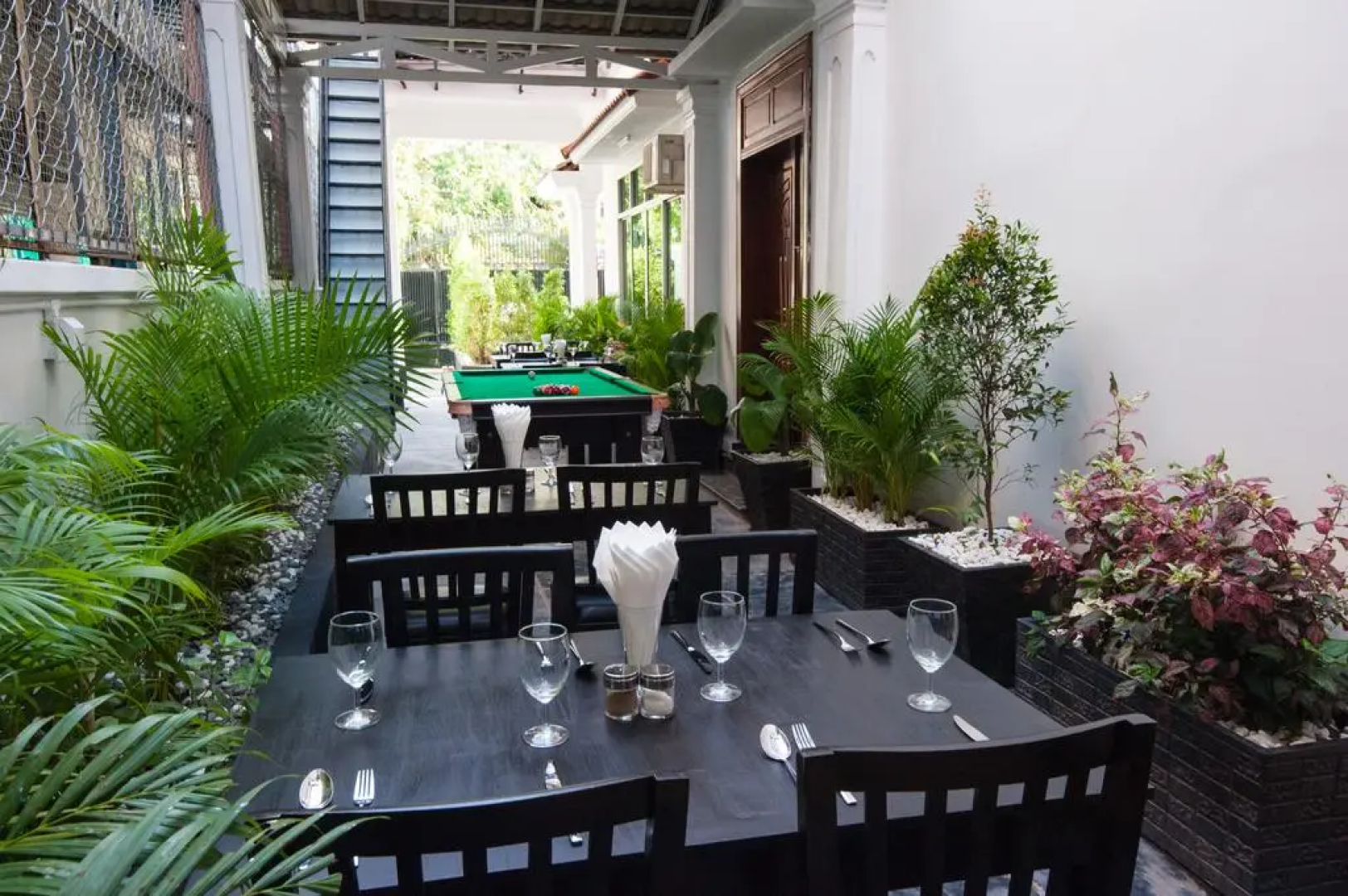 Lovely Jubbly Villa - Hostel