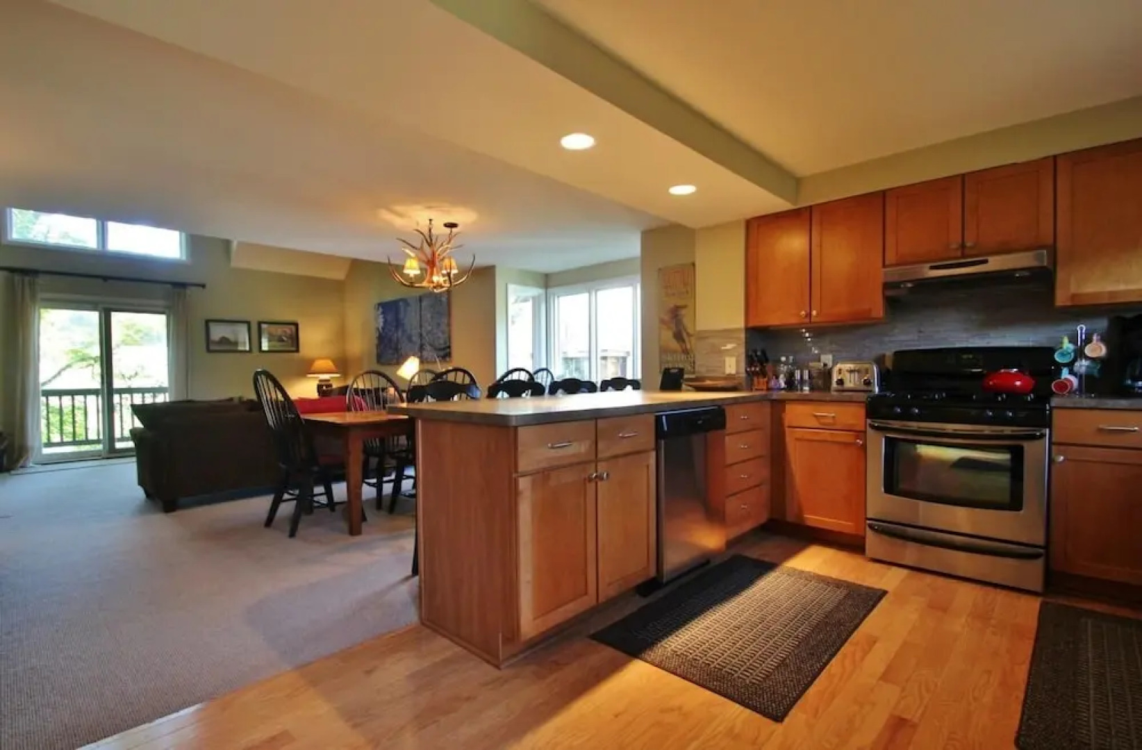 Woods 81 3 Bedroom Condo by Redawning