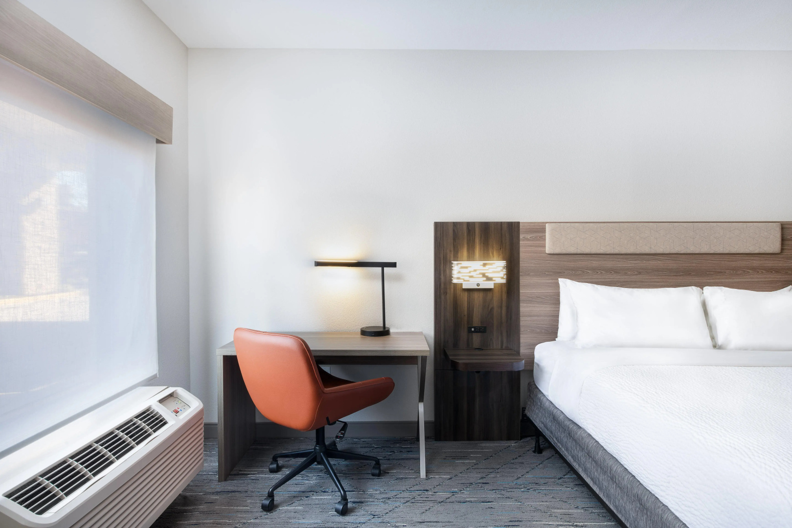 Holiday Inn Express Atlanta West - Theme Park Area by IHG