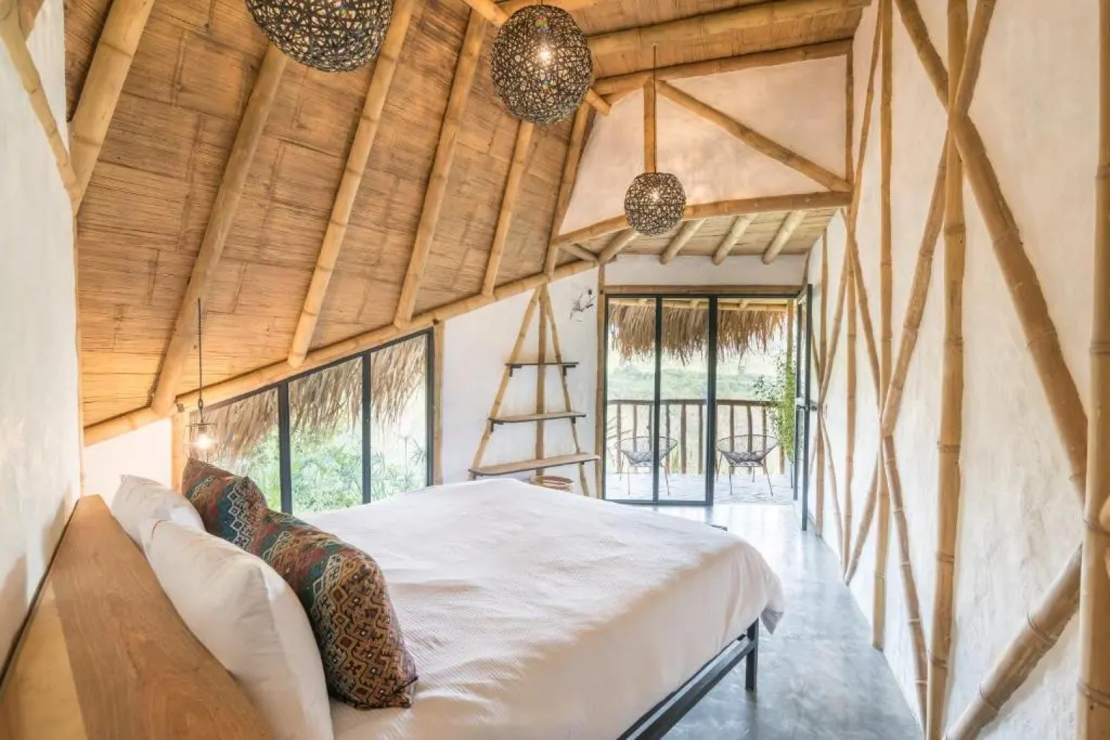 Ceiba by Masaya Collection