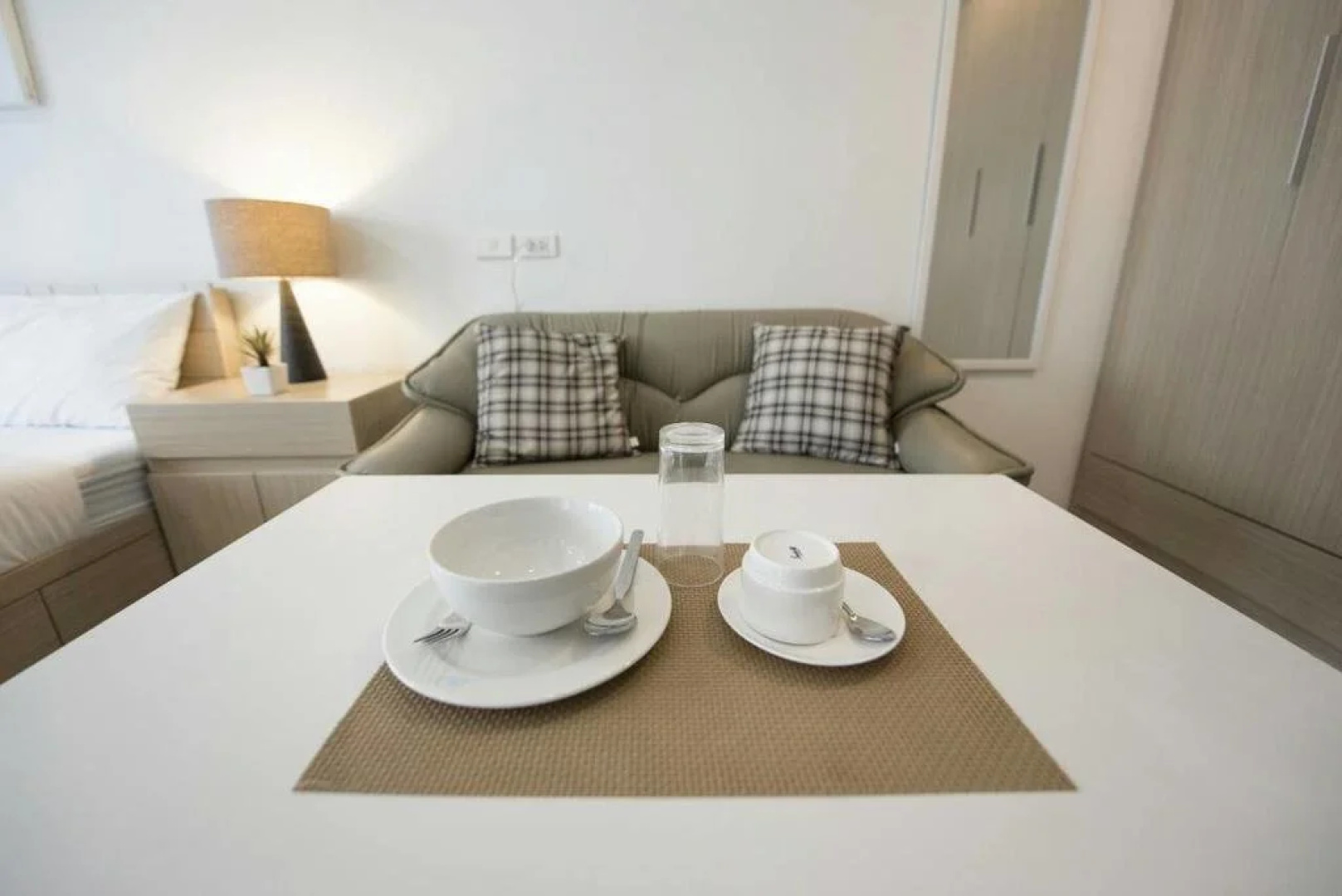 Plern Pailin Service Apartment