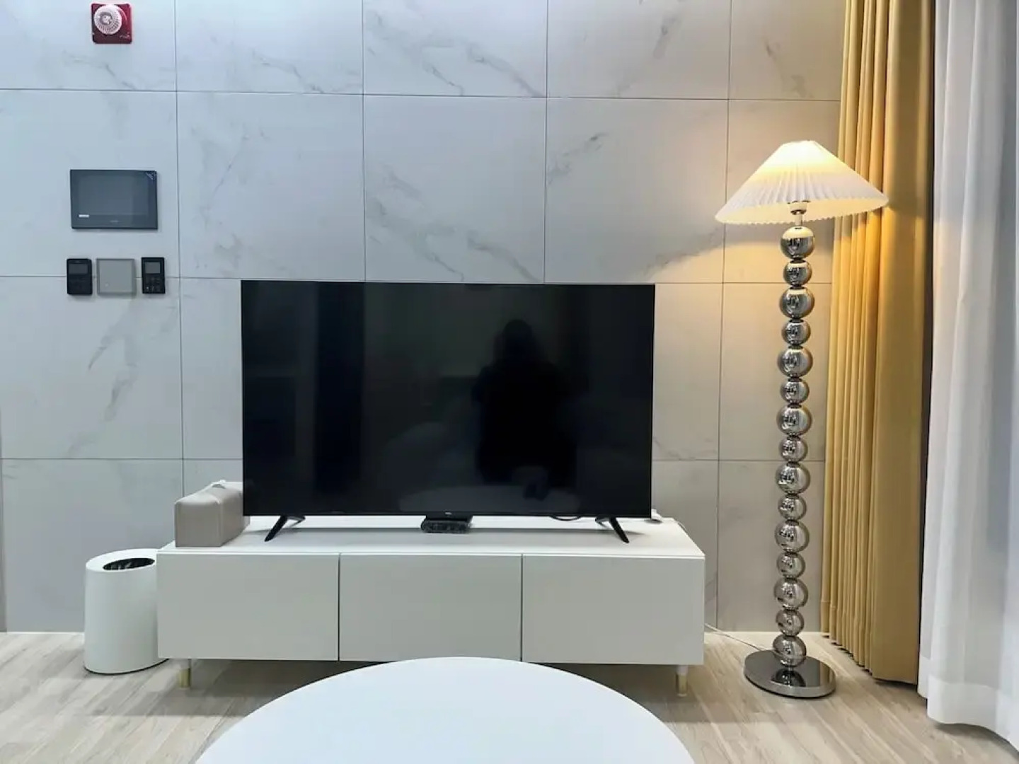 The November Stay Guri