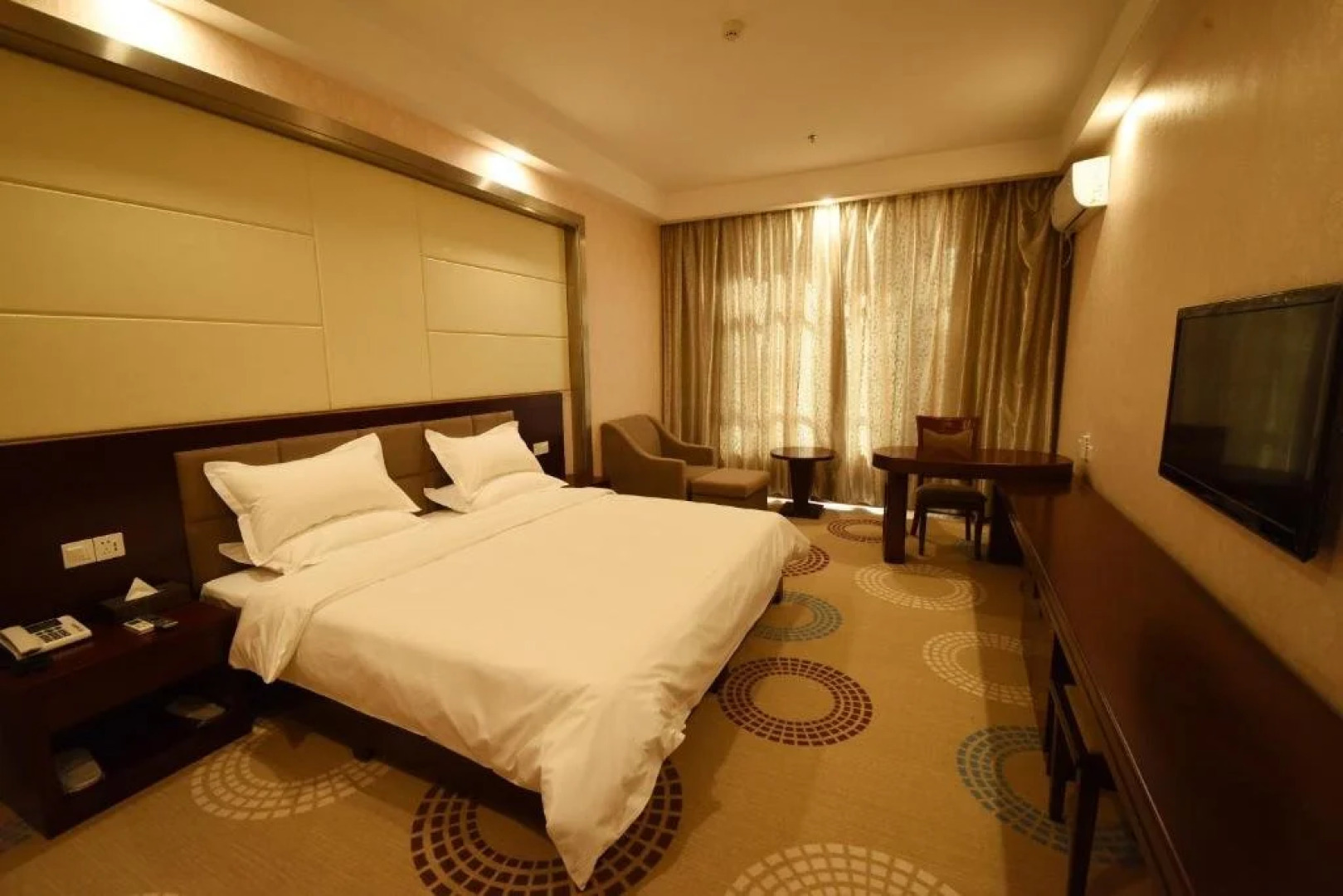 Starway Hotel Dunhuang