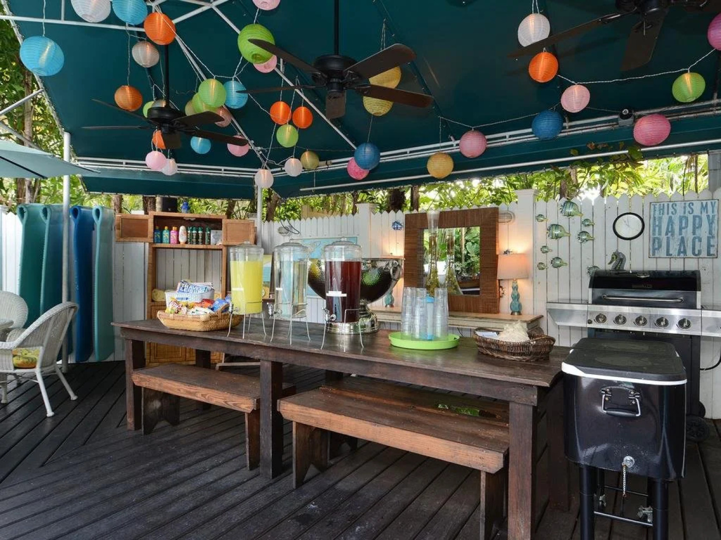 Pineapple Point Guest House