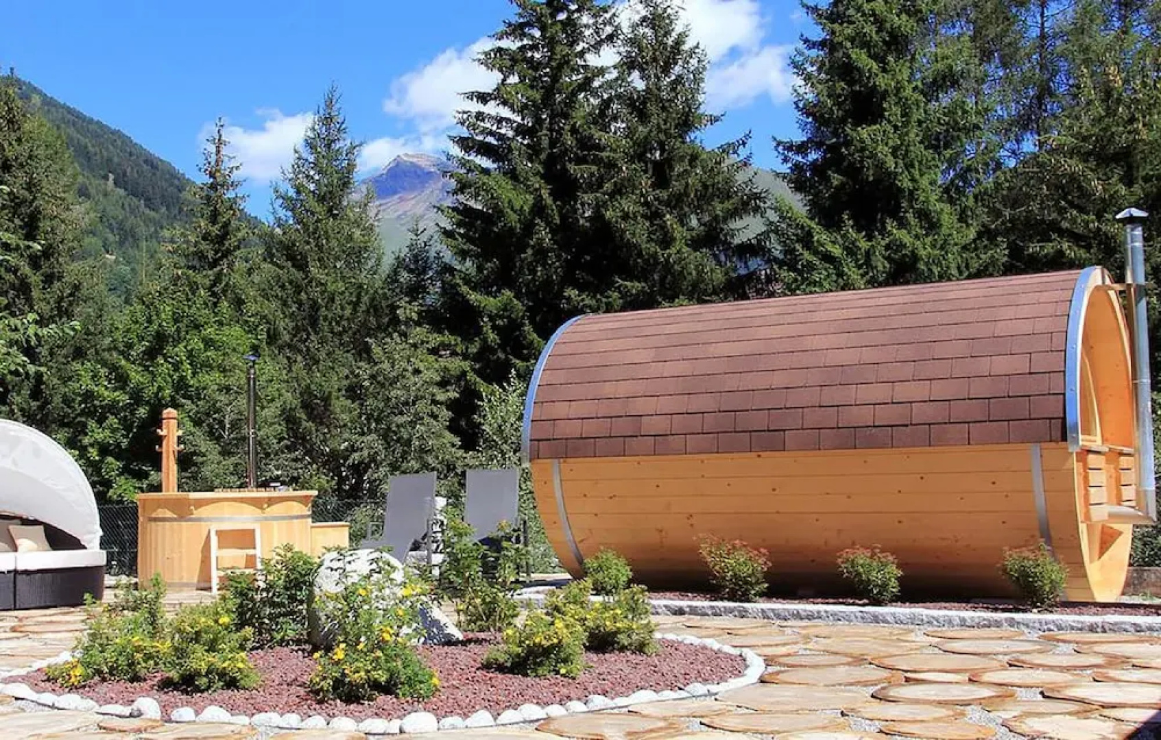 Awesome Apartment in Ponte di Legno With 2 Bedrooms and Wifi
