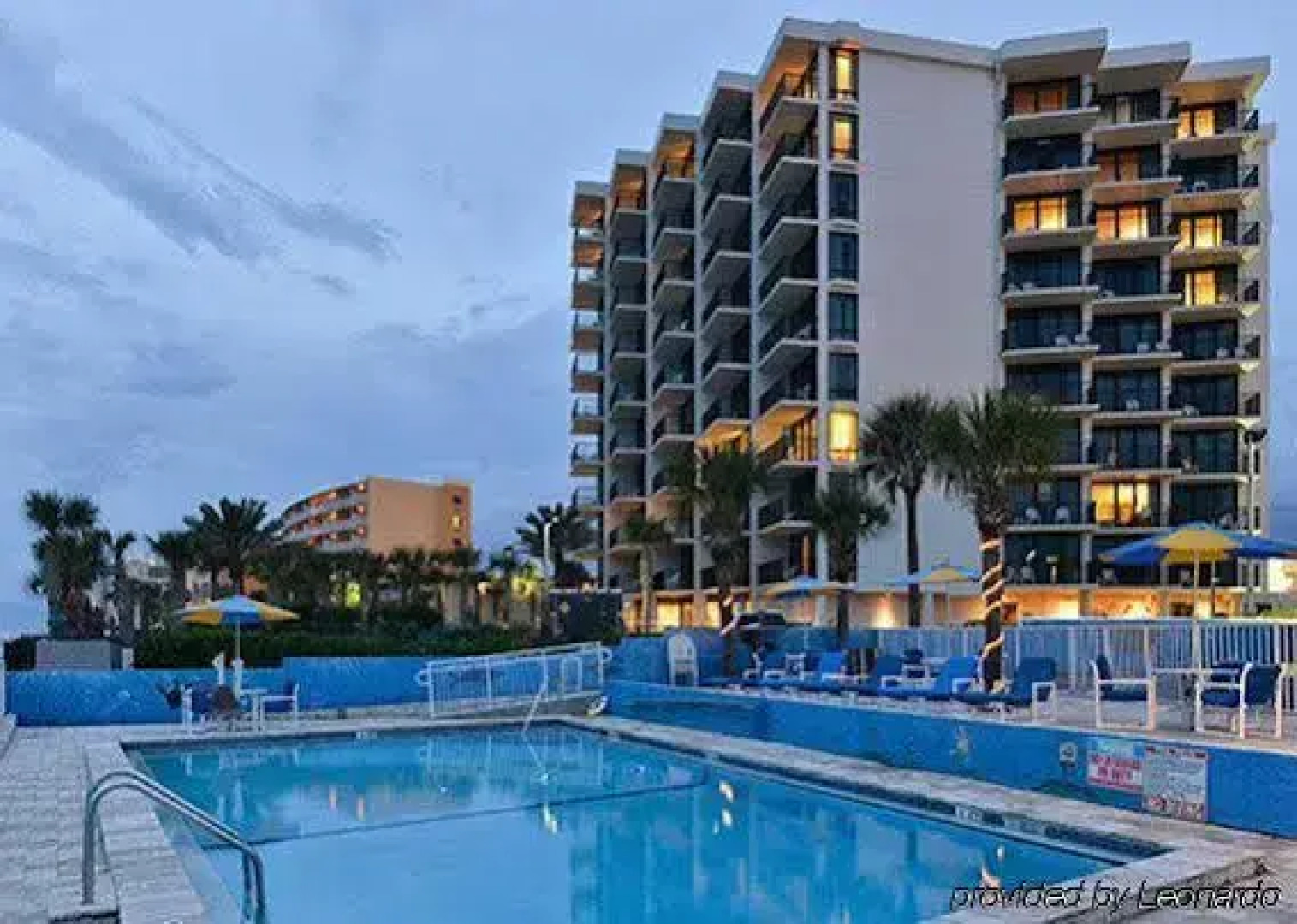 Sunrise Inn On The Beach