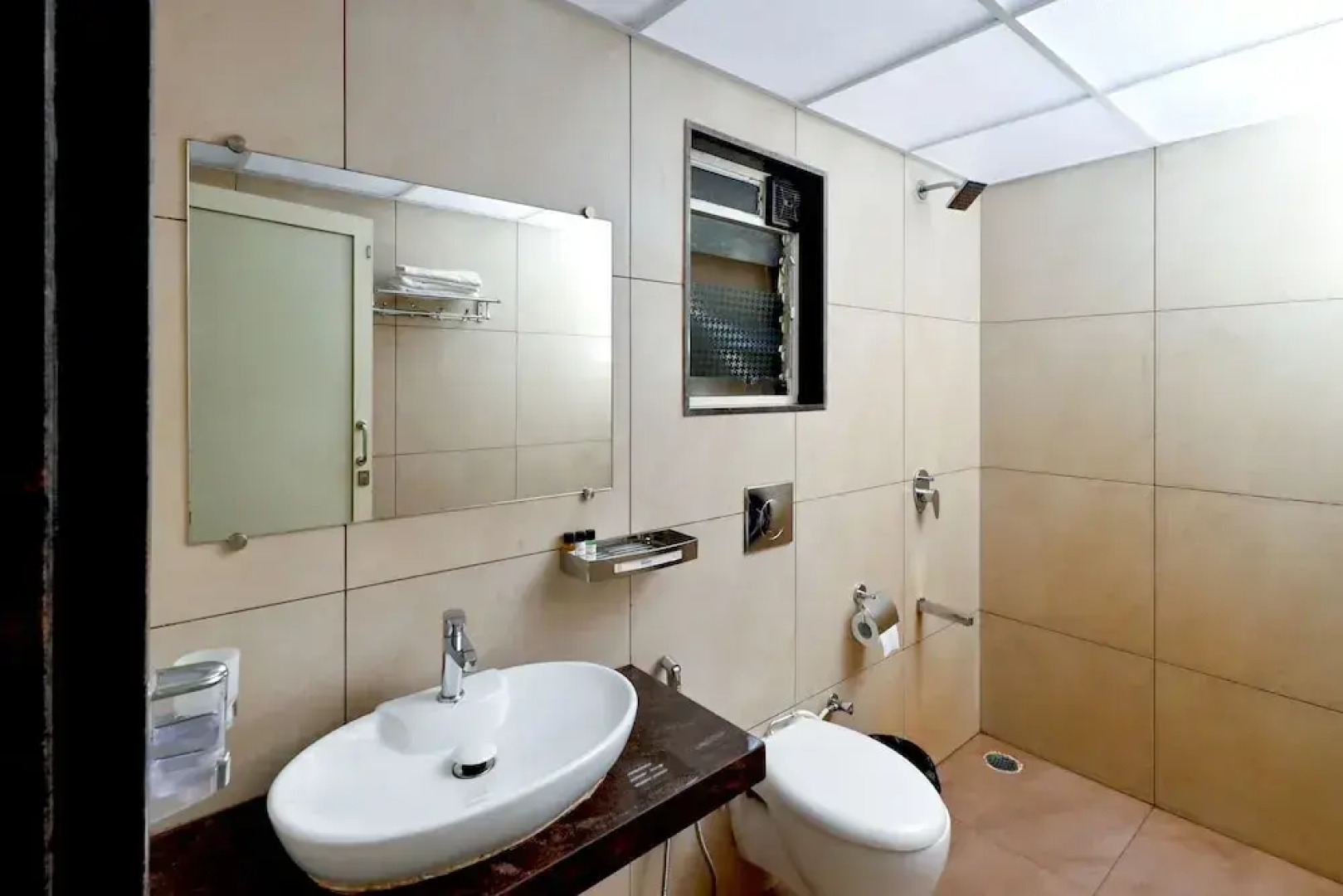 Hotel Sadhana Executive