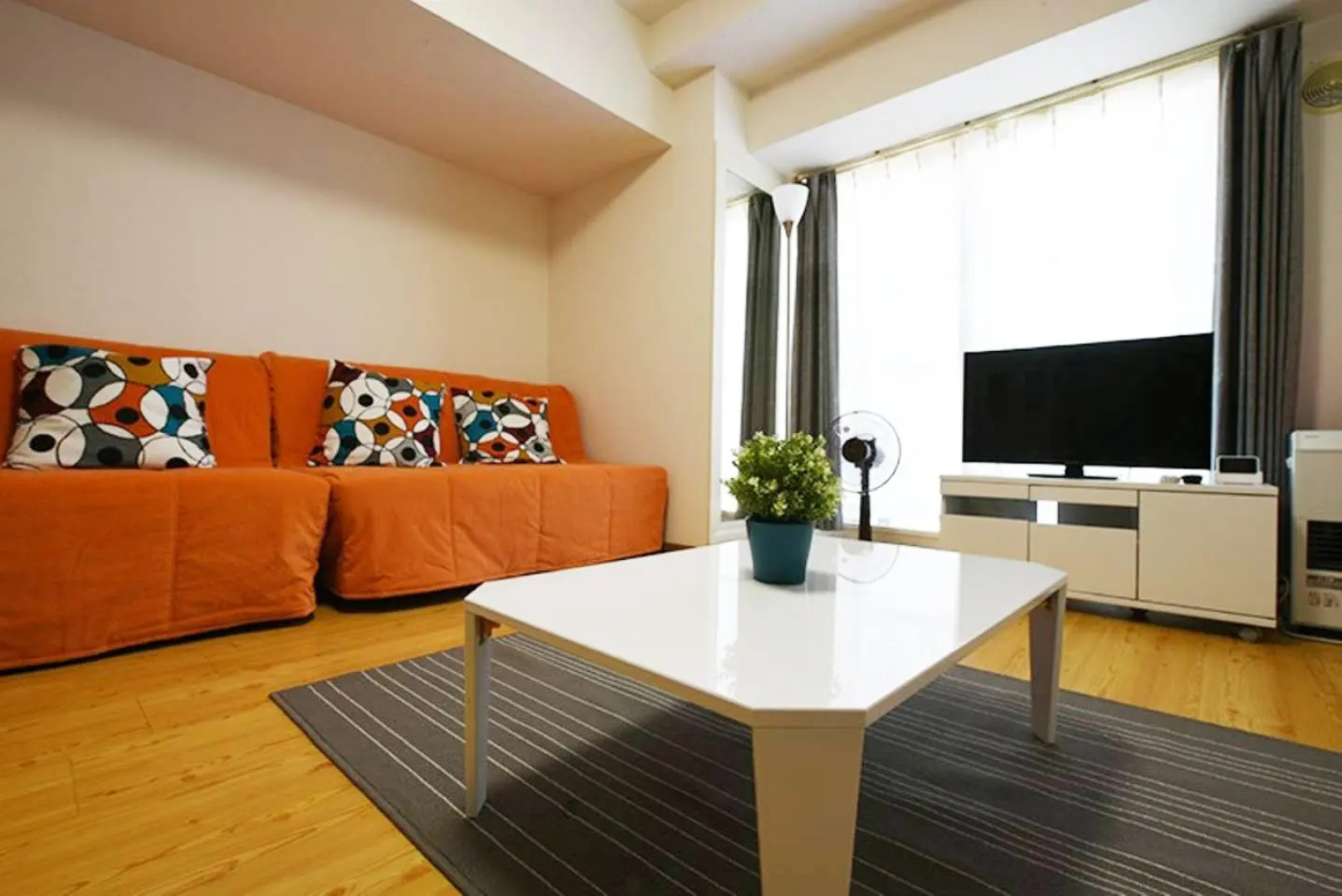 Ams Tower-Green Park