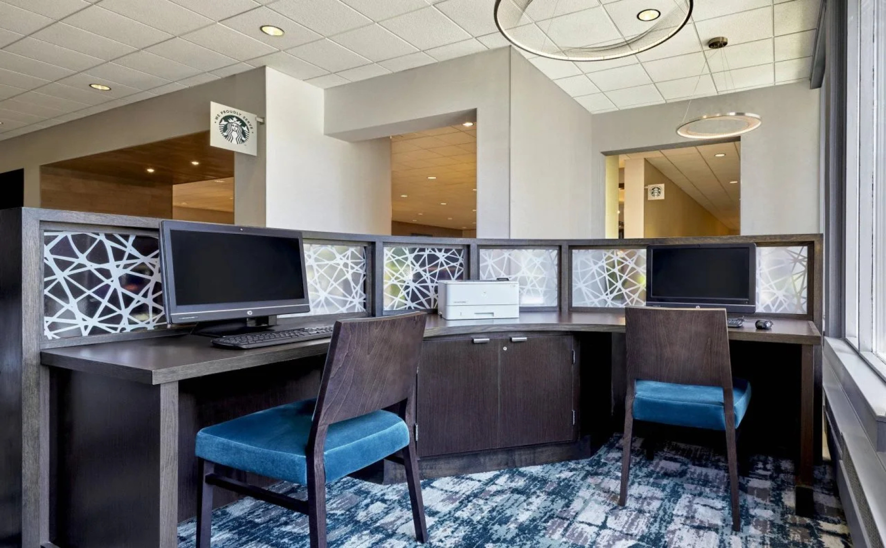Sheraton Milwaukee Brookfield Hotel