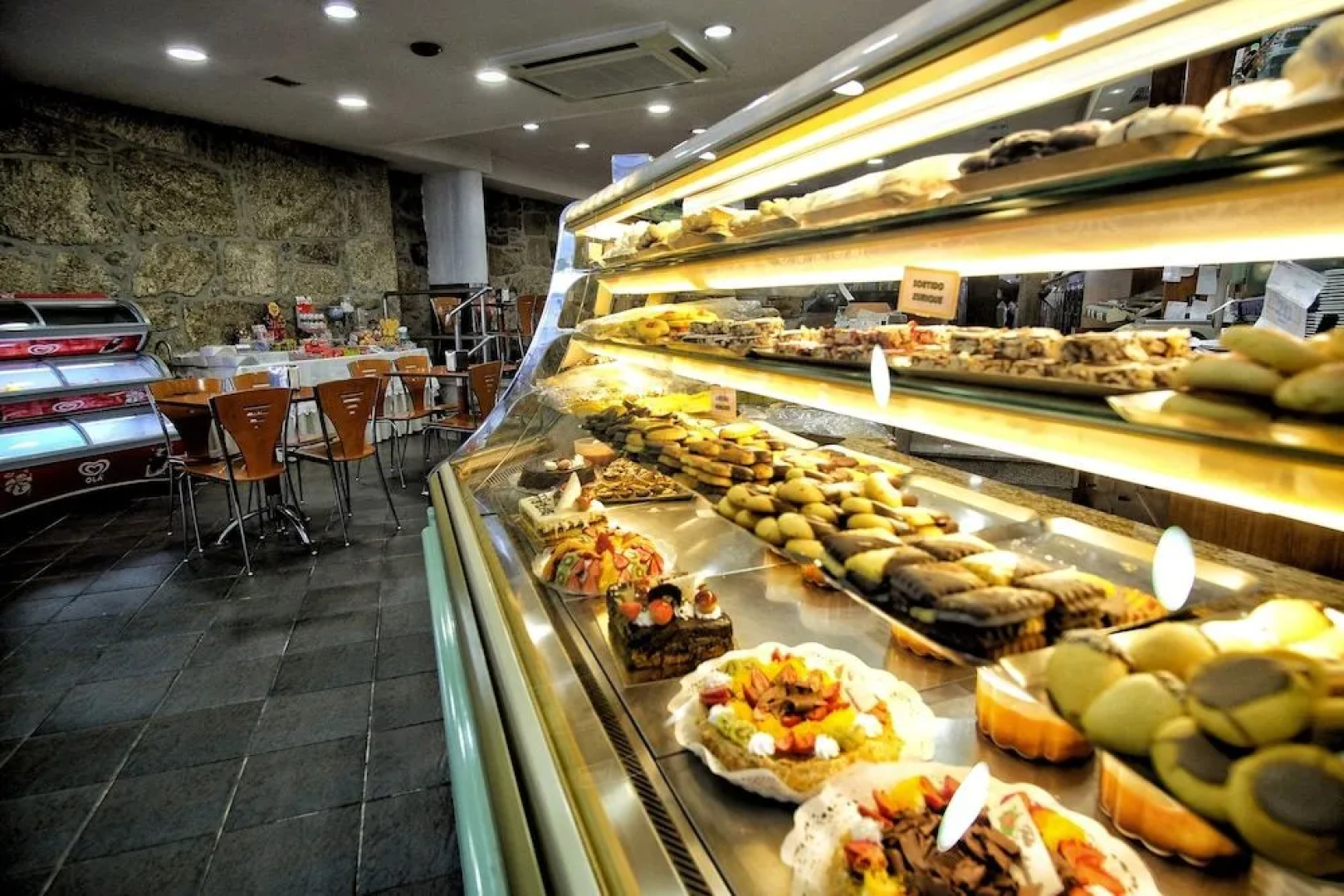 Hotel Vila Luena