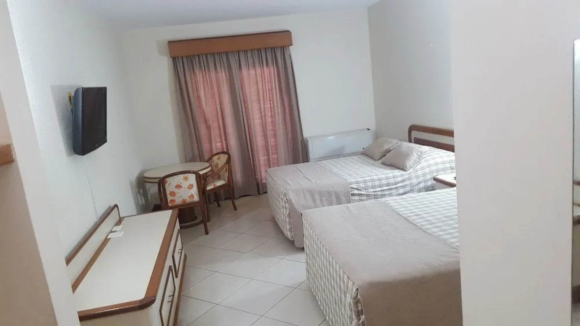 Hotel Plaza Shopping