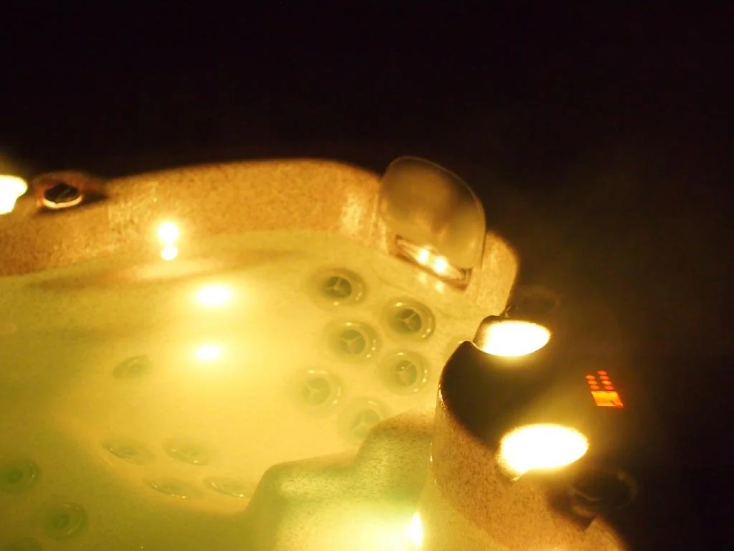 Penzion a restaurace U Hroznu