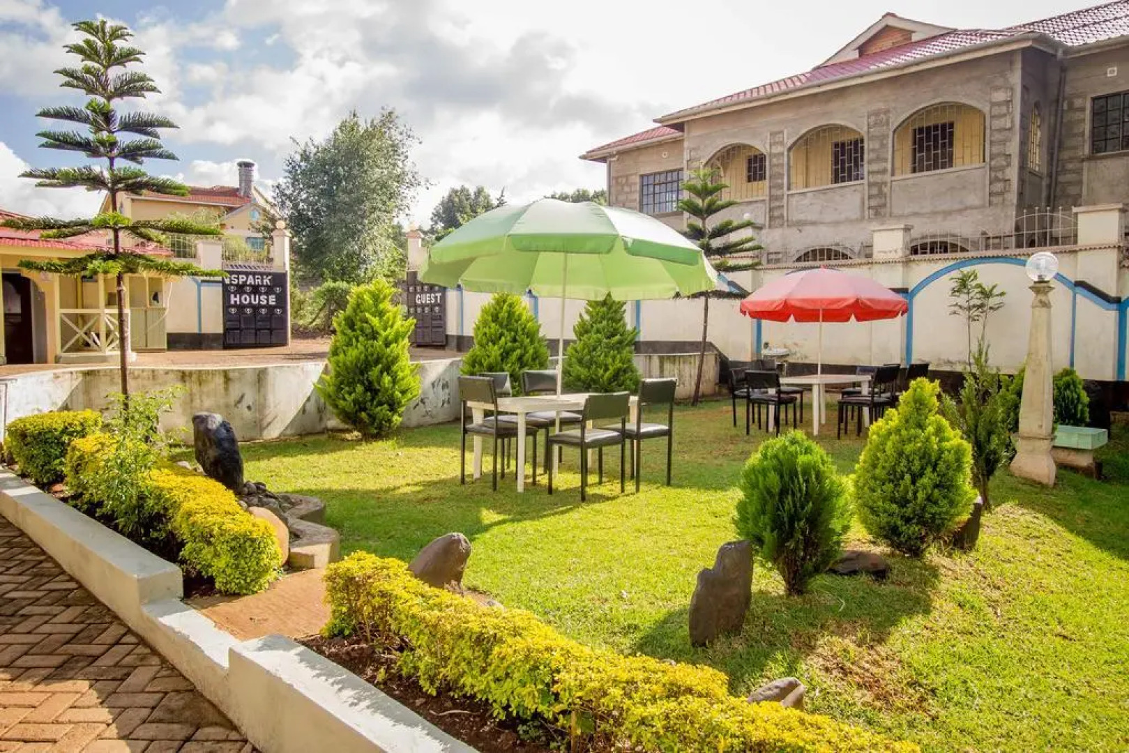 Queens Park Guest House